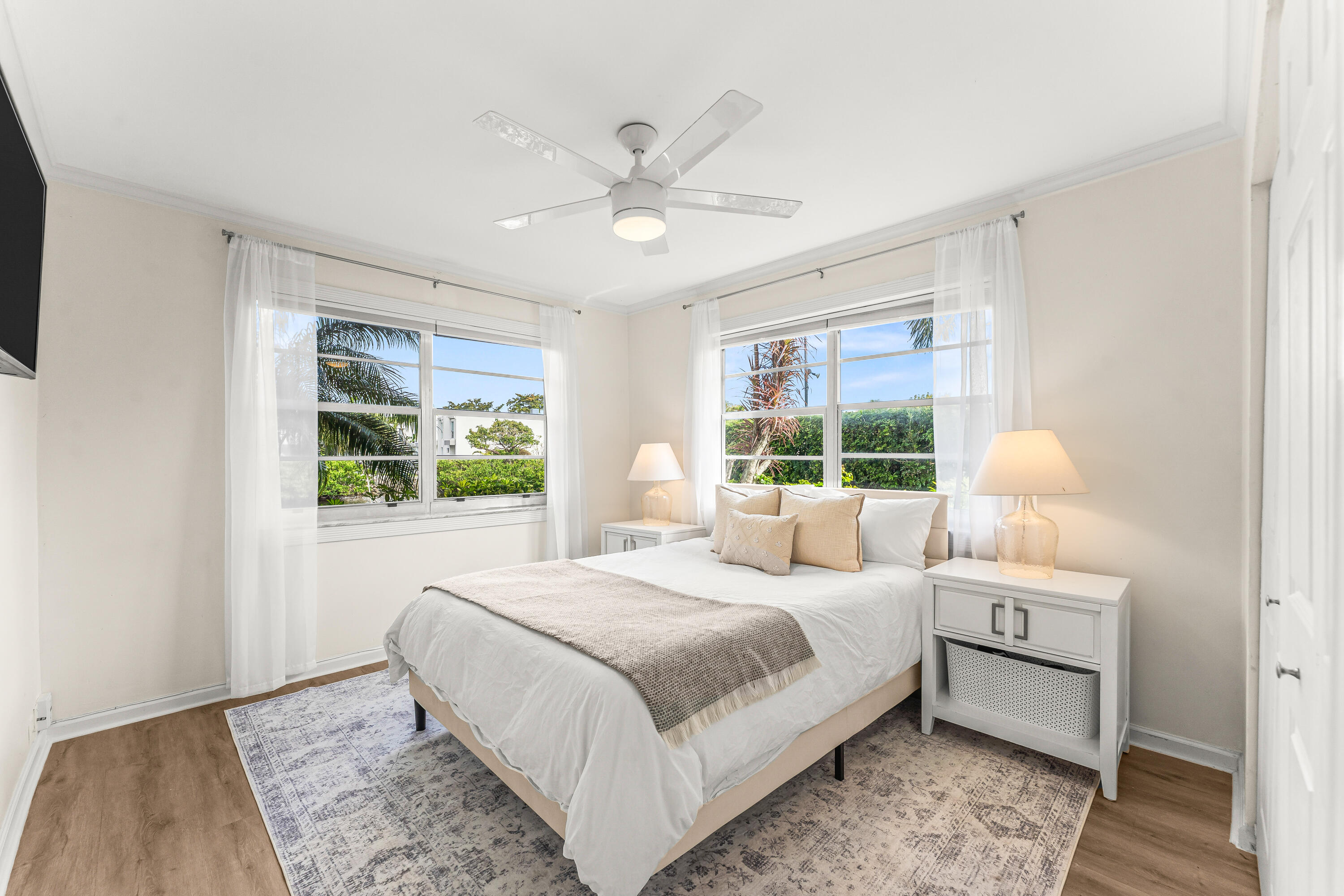 CAMELOT SHORES CONDO - Residential