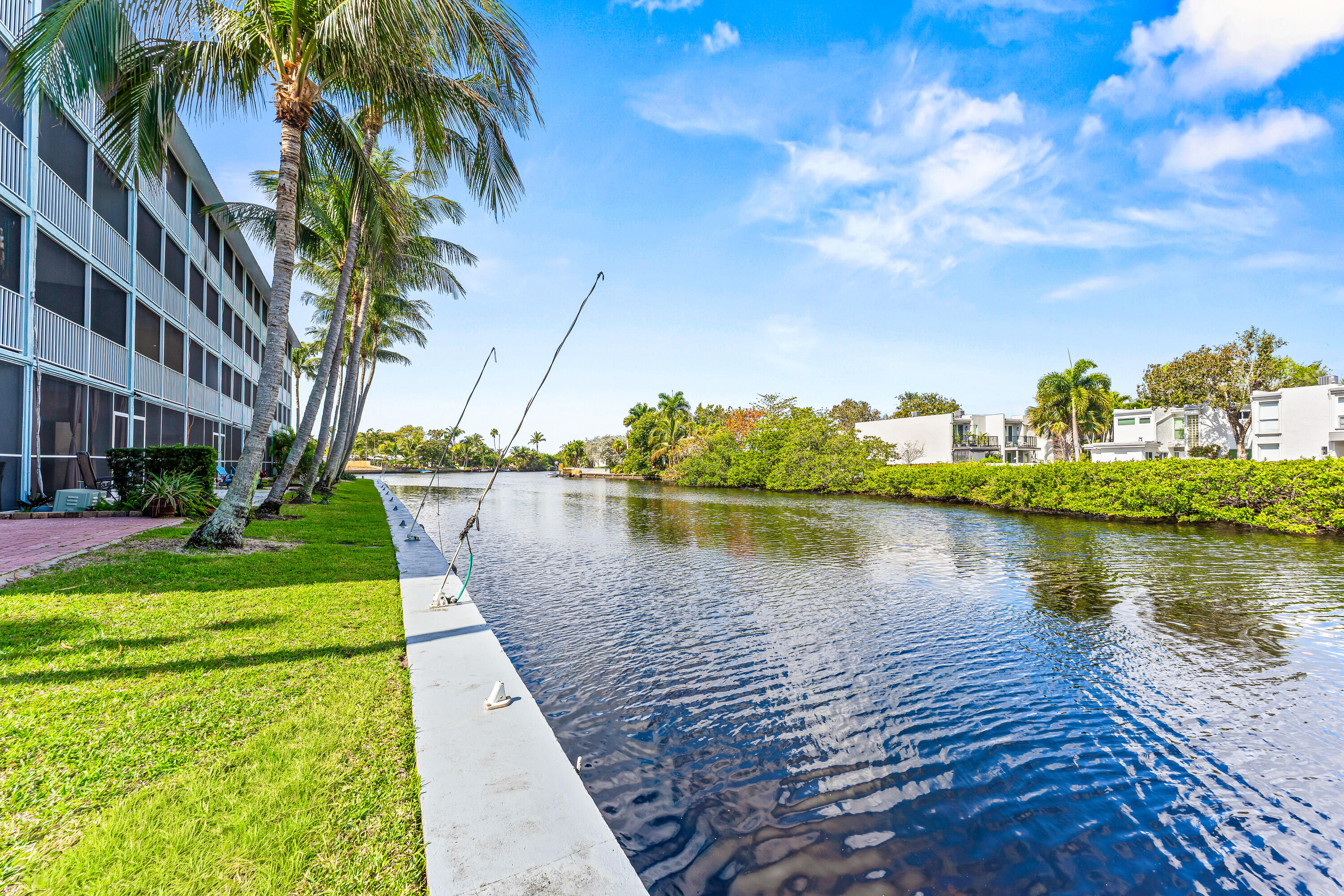 CAMELOT SHORES CONDO - Residential