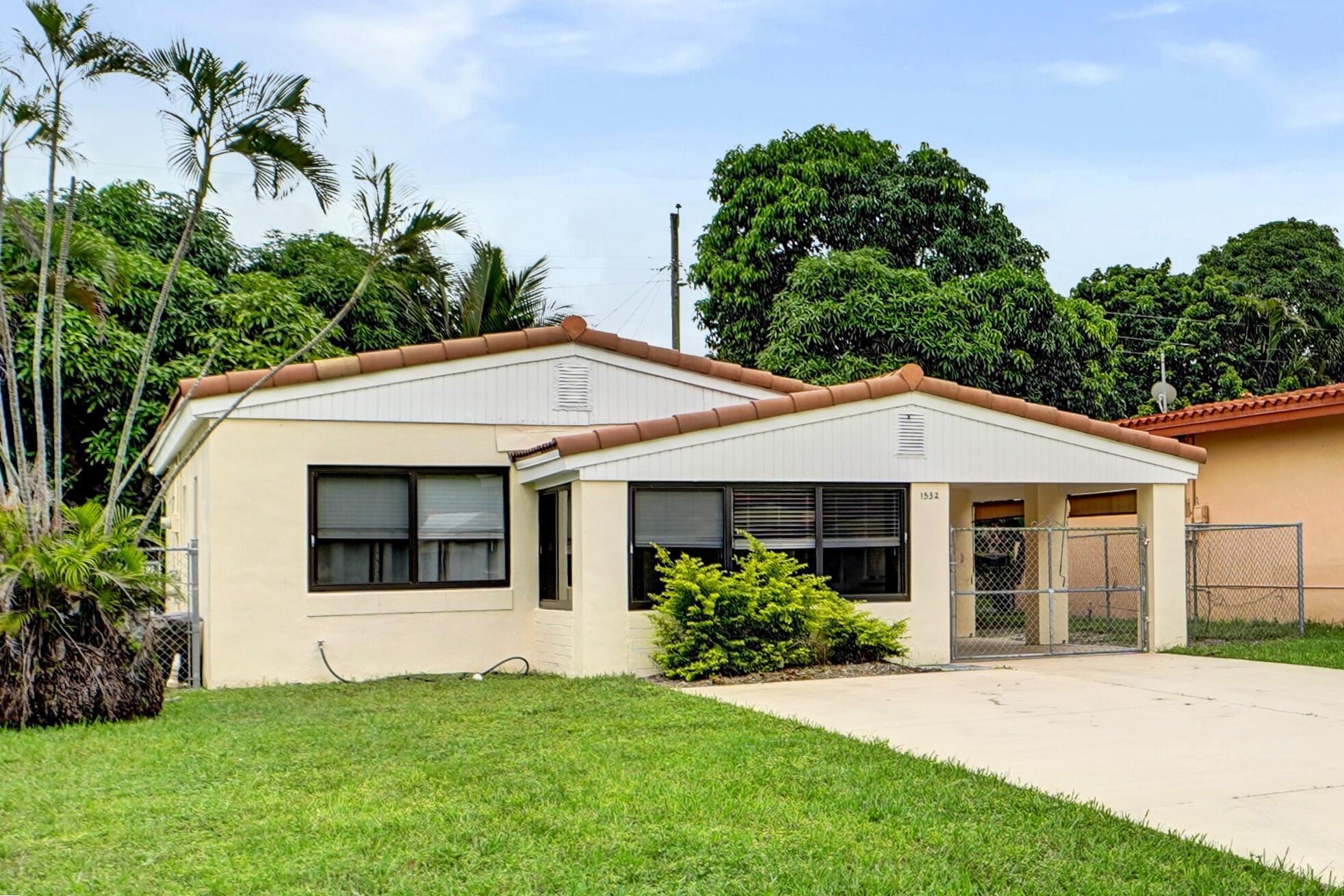 1532 NE 173RD Street