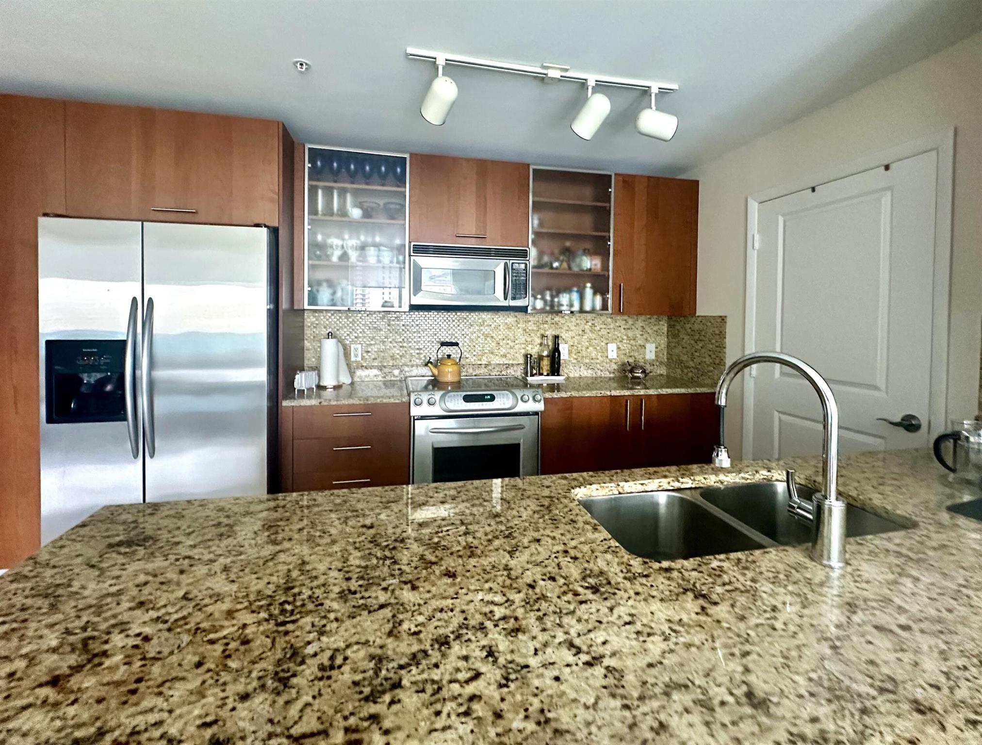 OCEAN MARINE YACHT CLUB C - Residential