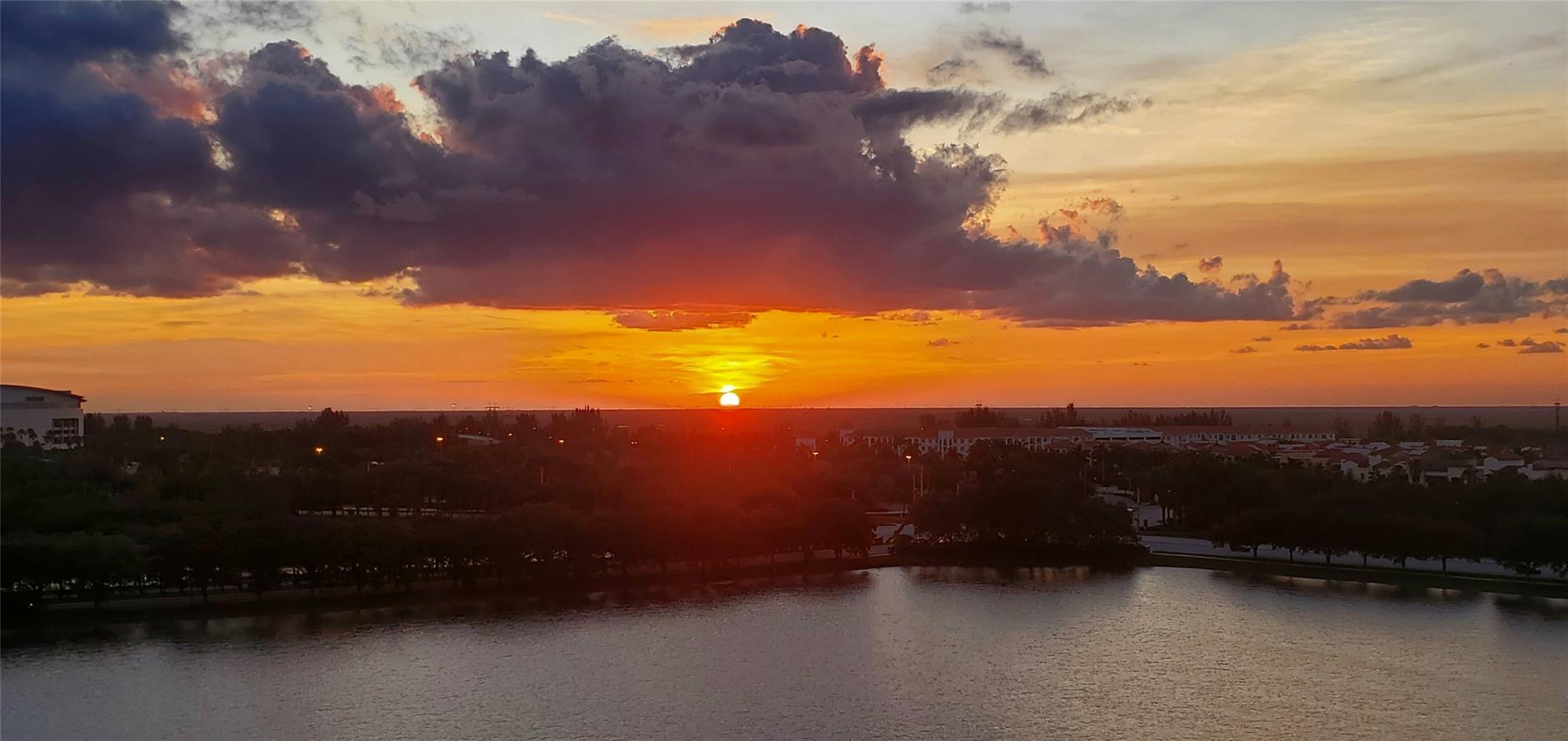 TAO SAWGRASS - Residential