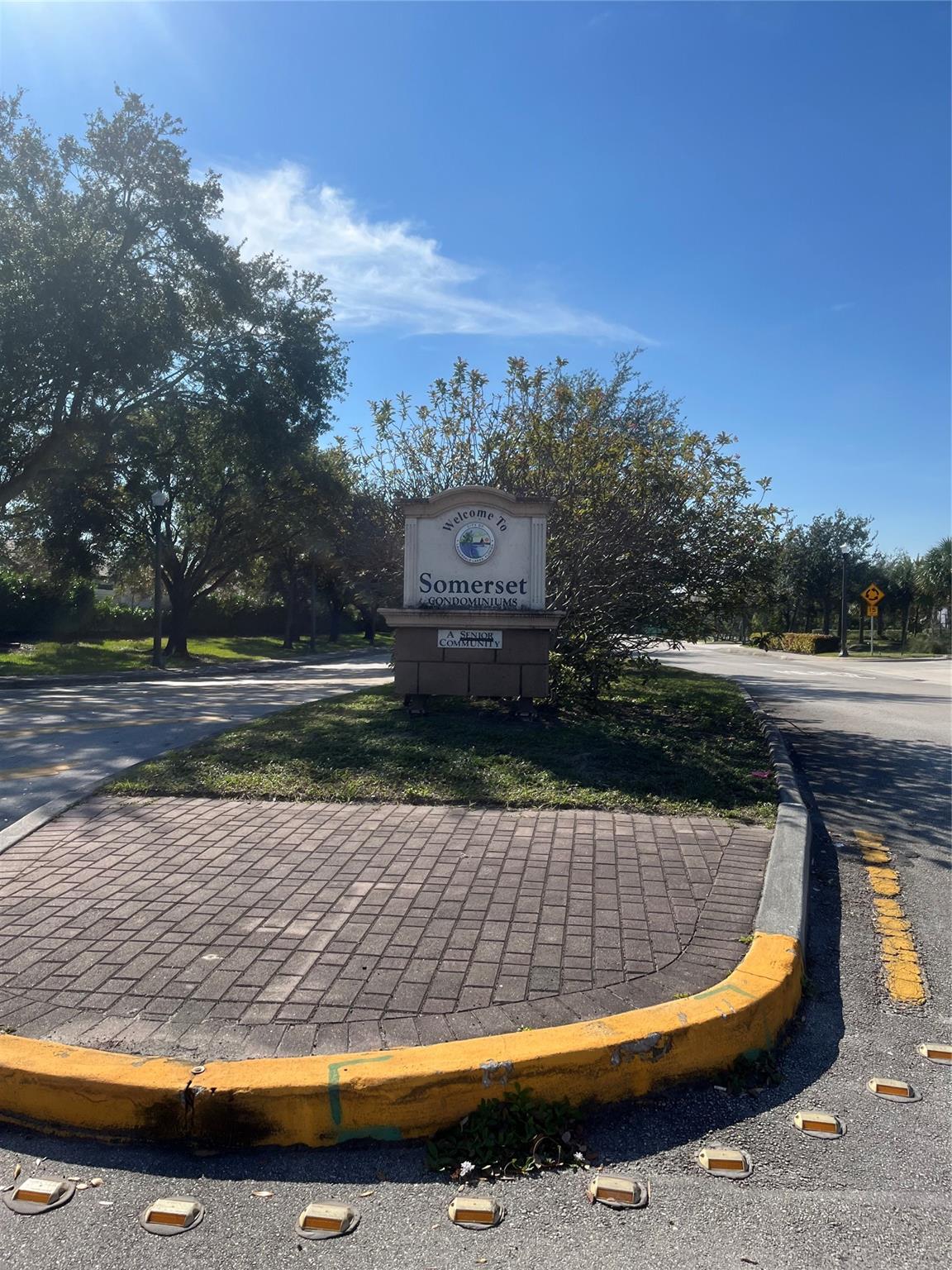 Beautiful and well price 2 bedroom 2 bathroom condo in the 55+ community of Somerset. Features include updated kitchen and bathroom, tile and laminate flooring throughout, screened in patio, newer appliances, lots of amenities including pool, tennis, clubhouse with pool tables, shuffleboard, gym. Close to restaurants, hospital, shops, etc.