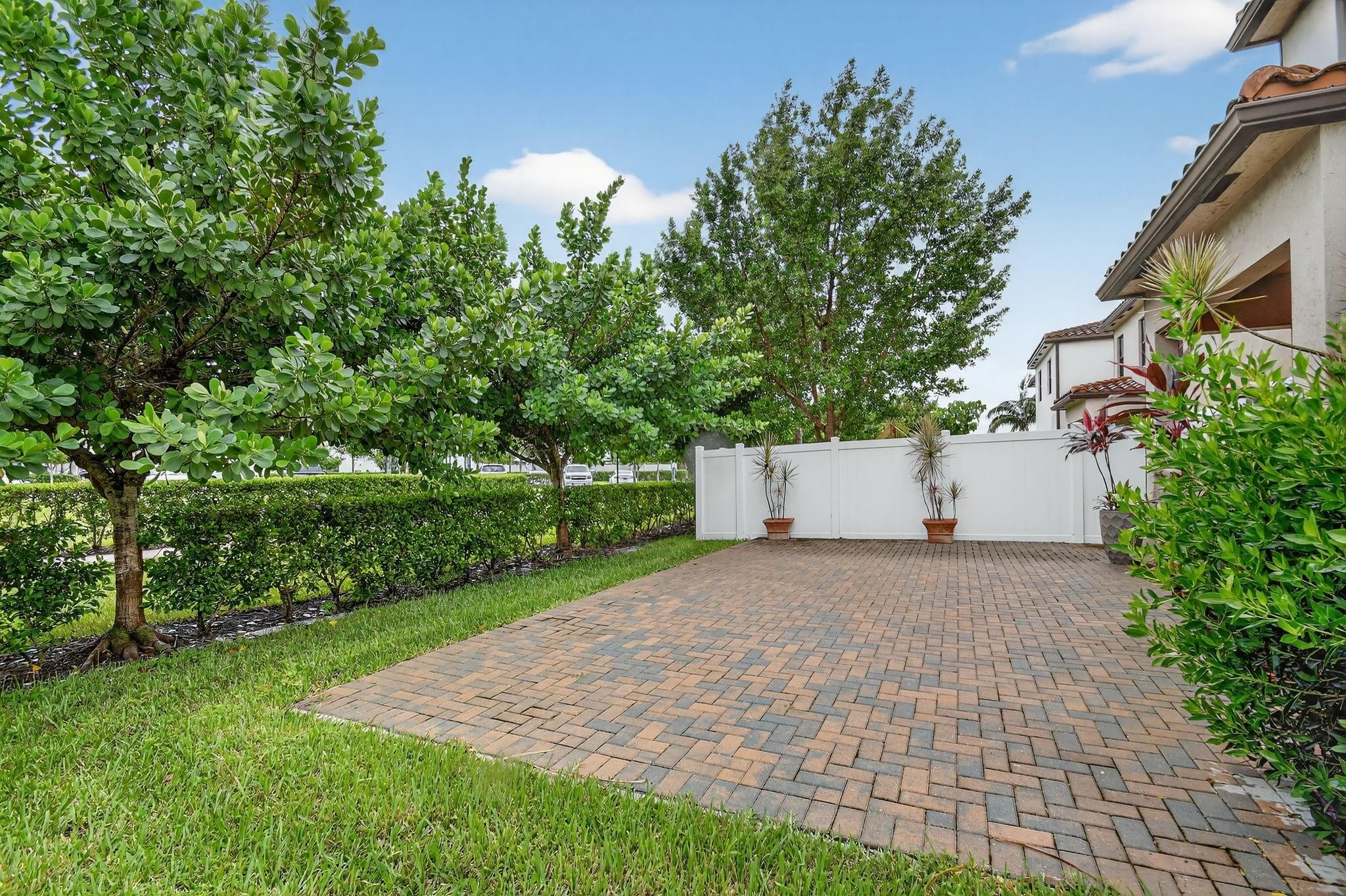 Mediterranea Ph 2 - Residential