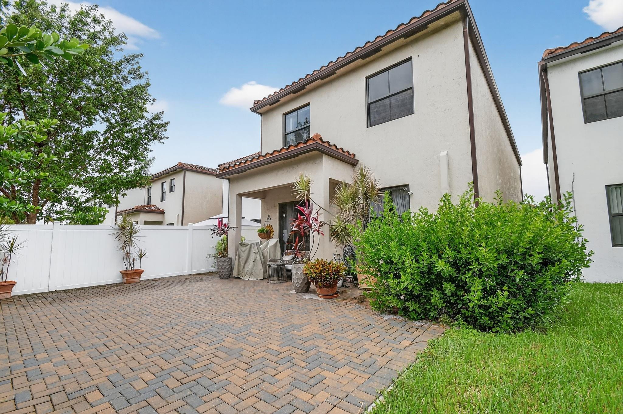 Mediterranea Ph 2 - Residential