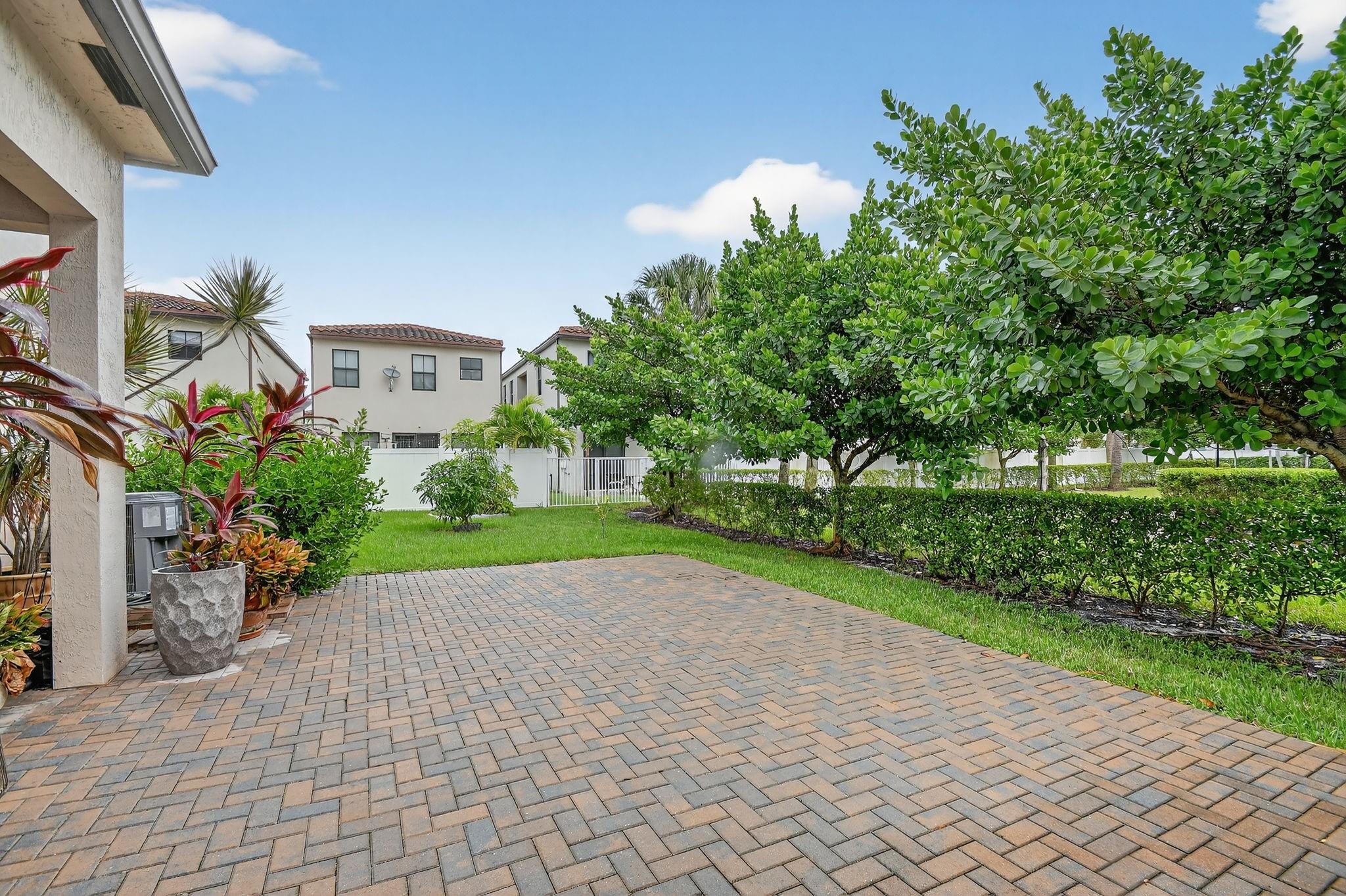 Mediterranea Ph 2 - Residential