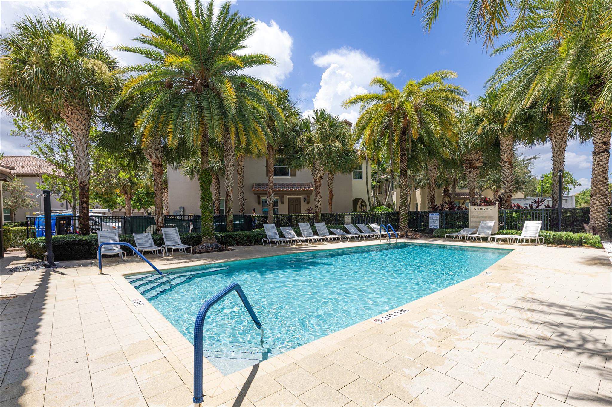 CASCADA ISLES AT MONTERRA - Residential