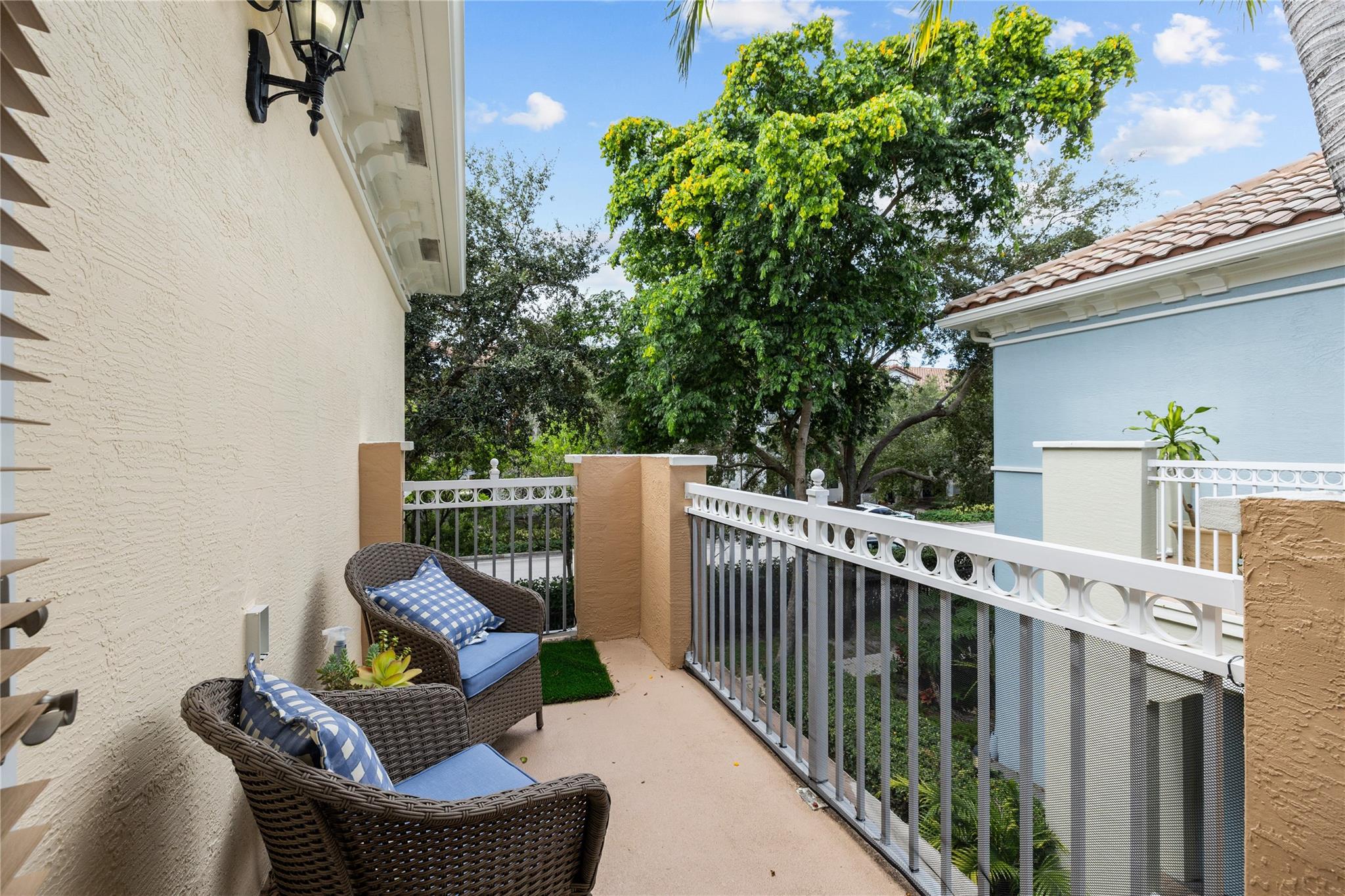 CASCADA ISLES AT MONTERRA - Residential