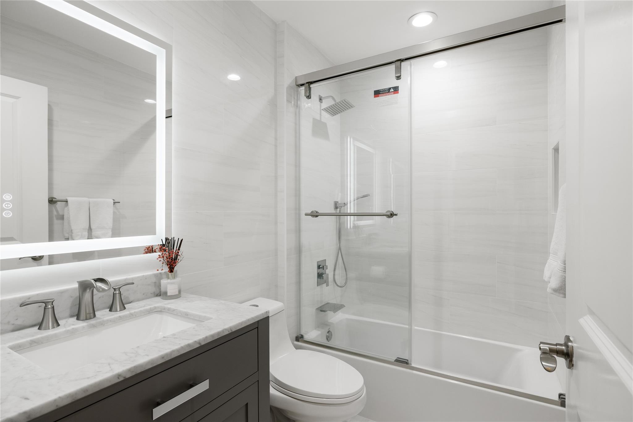 CASCADA ISLES AT MONTERRA - Residential