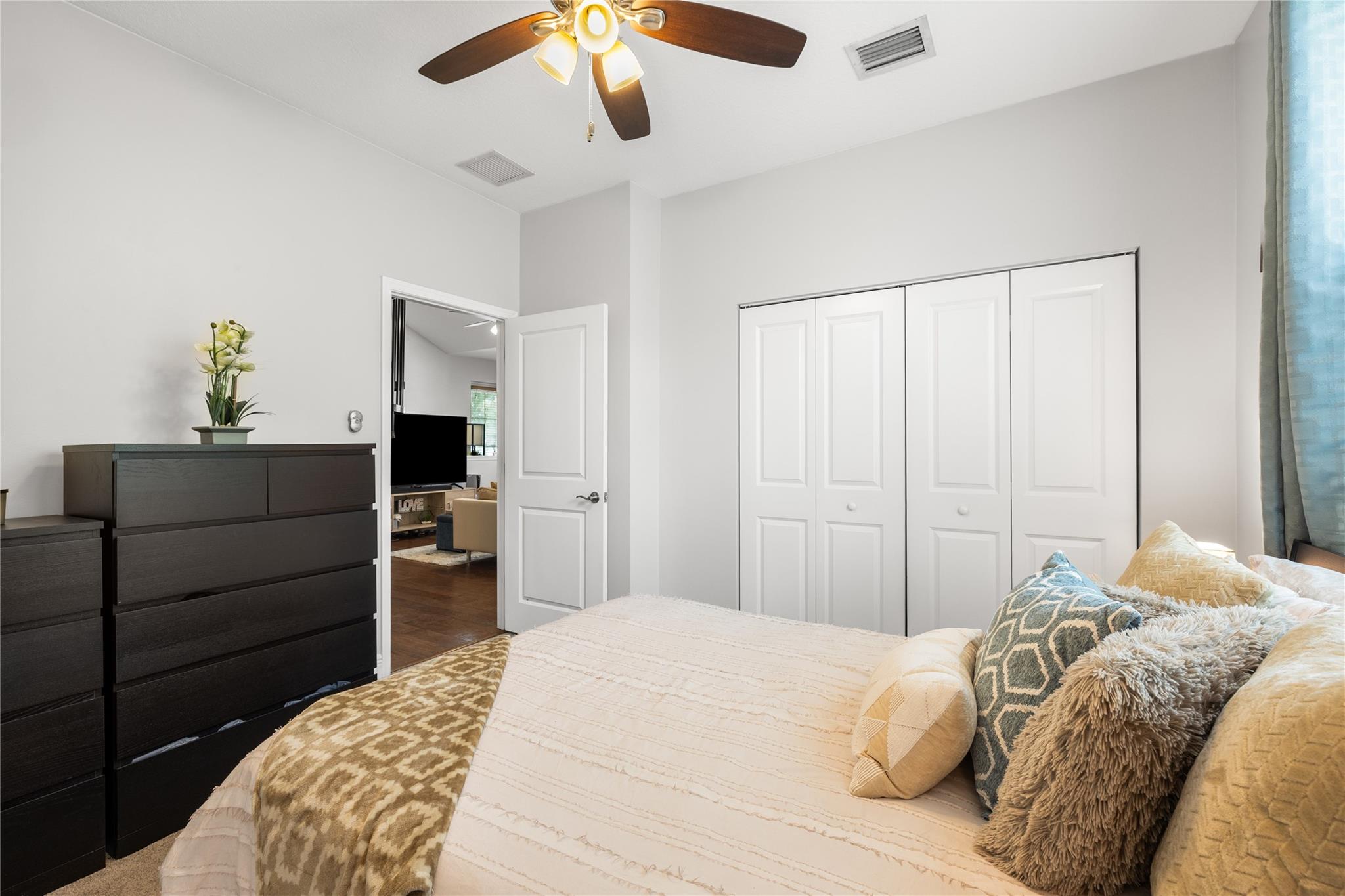 CASCADA ISLES AT MONTERRA - Residential