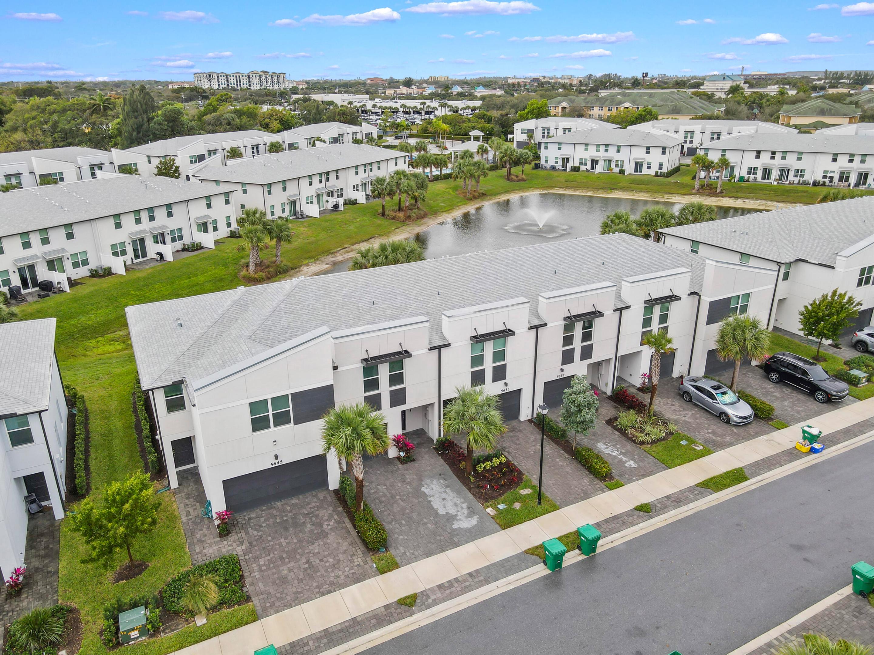 ENCLAVE AT MANGONIA PARK - Residential