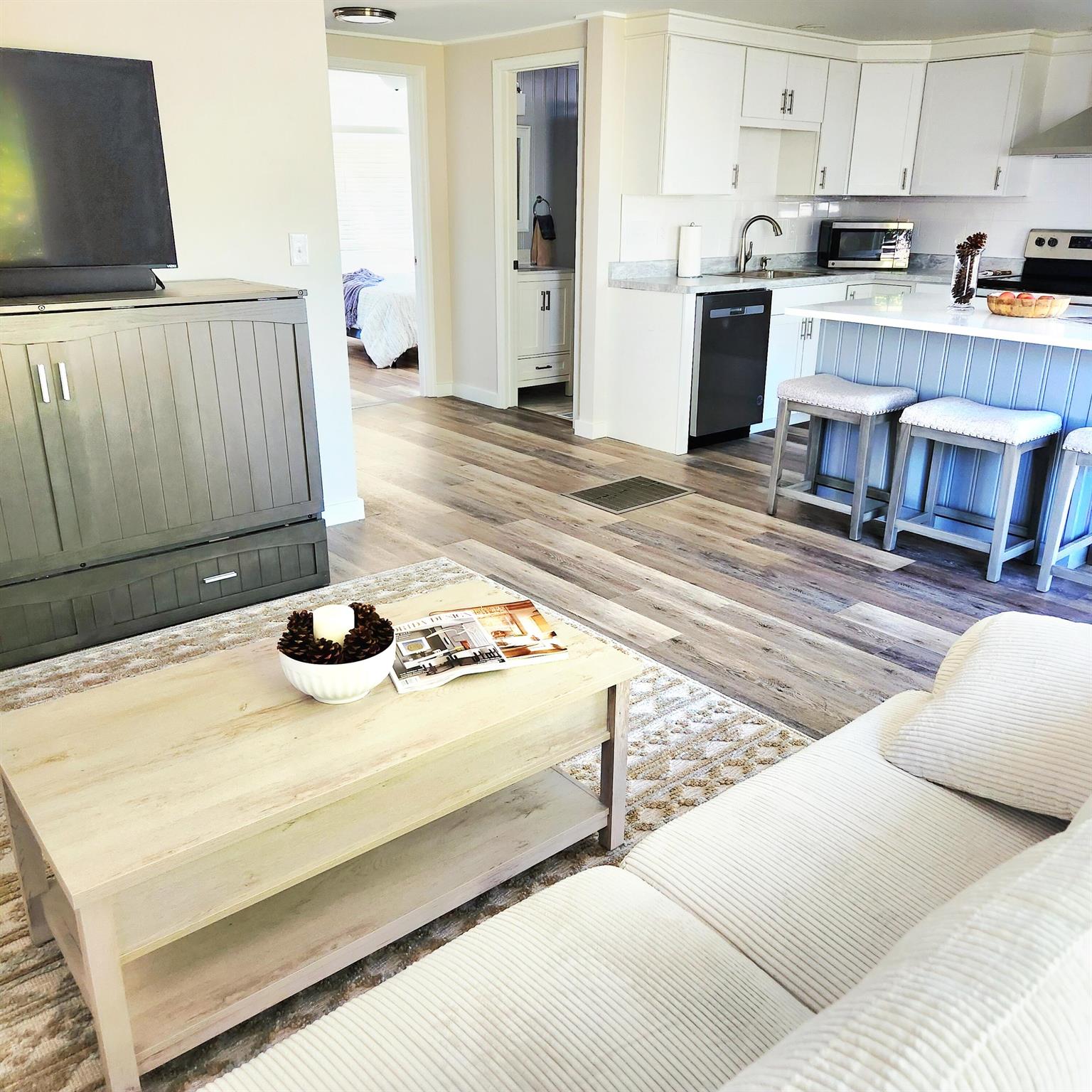 Spanish Lakes Riverfront - Residential