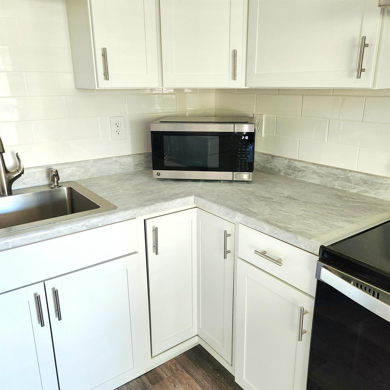 Spanish Lakes Riverfront - Residential