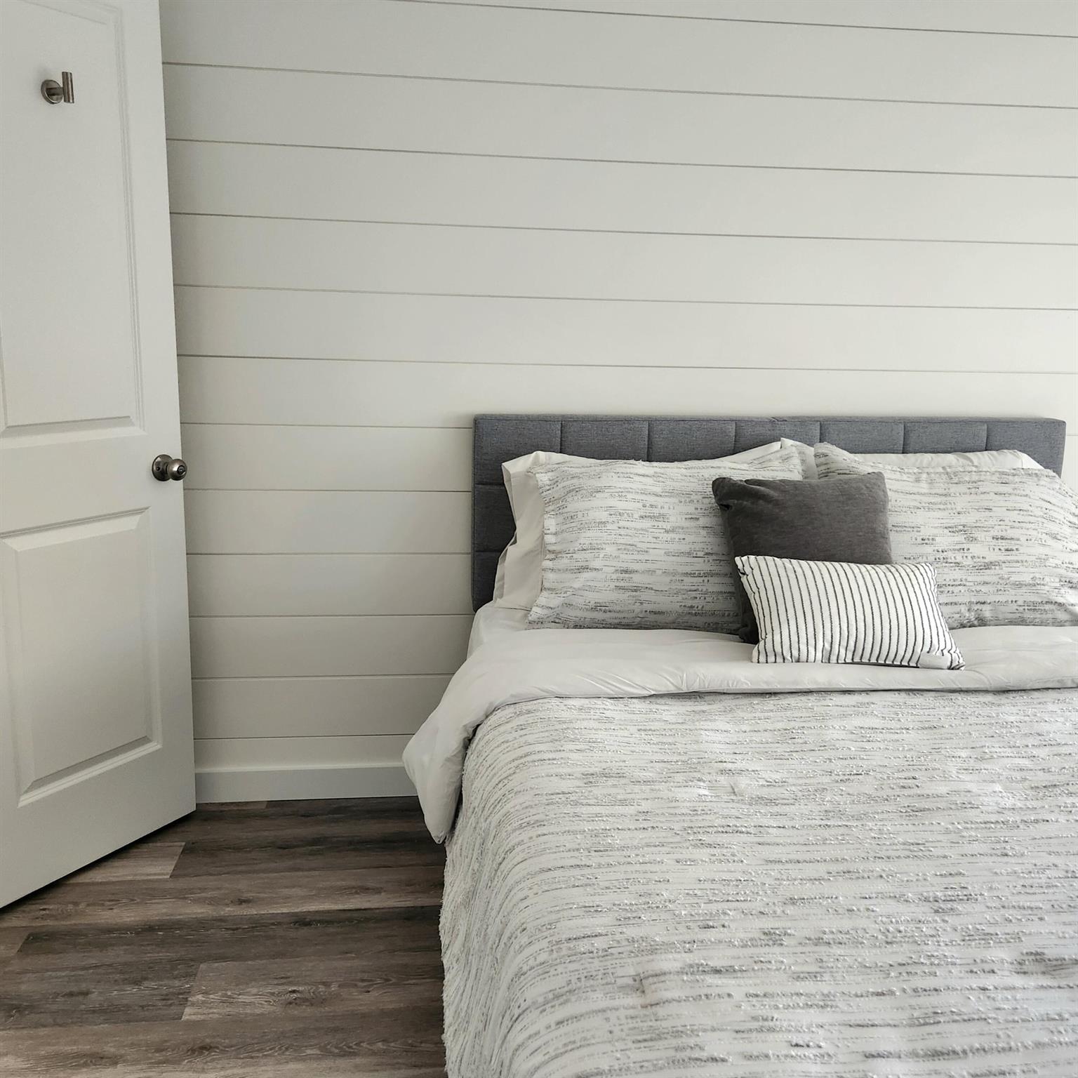 Spanish Lakes Riverfront - Residential