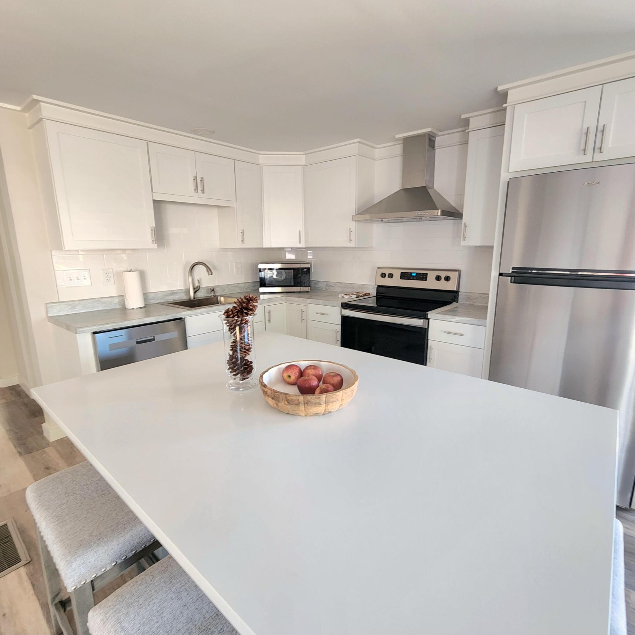 Spanish Lakes Riverfront - Residential