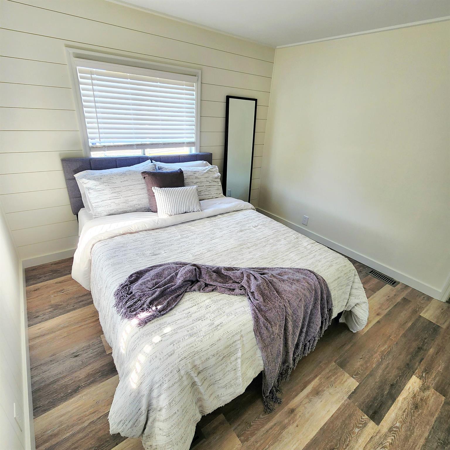 Spanish Lakes Riverfront - Residential