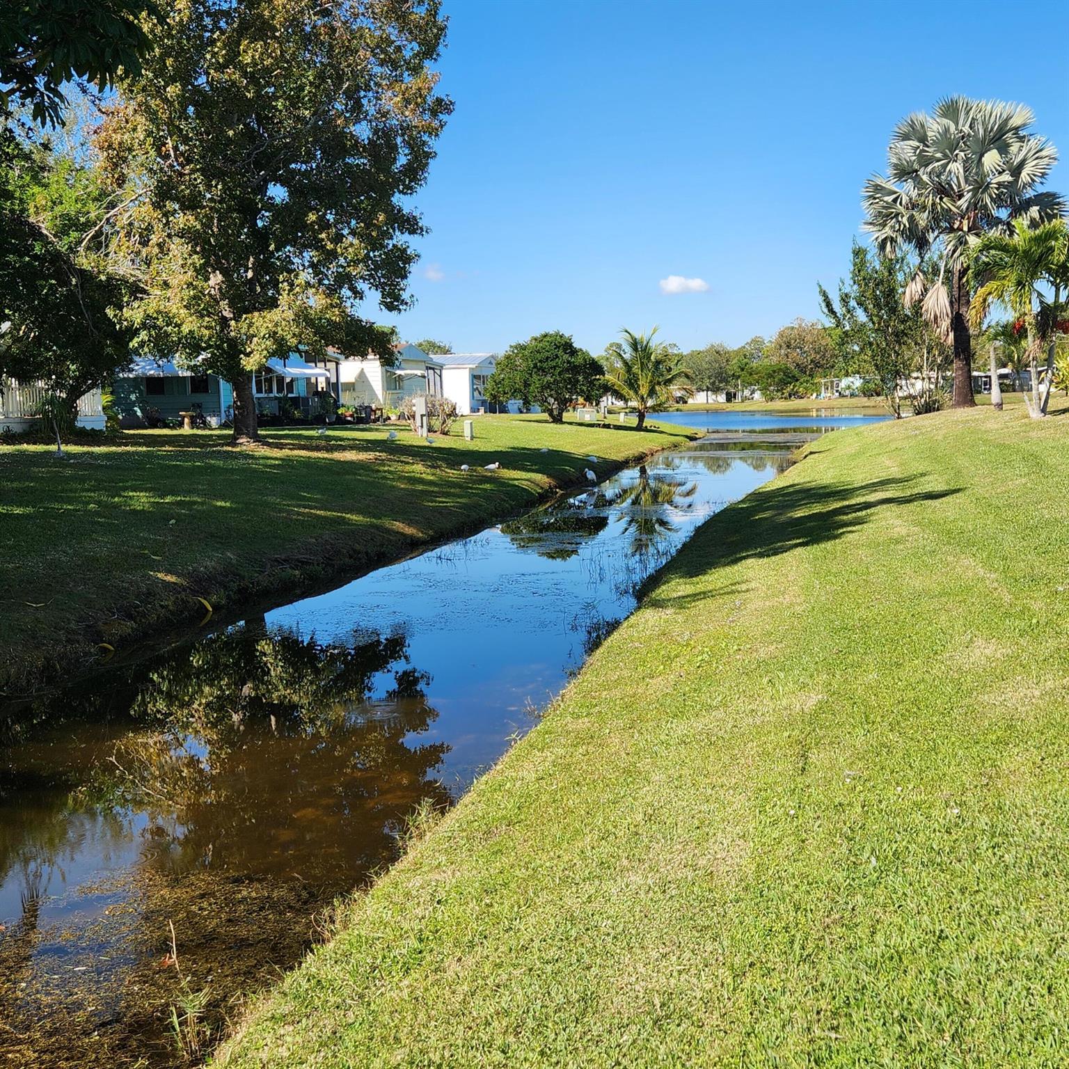 Spanish Lakes Riverfront - Residential
