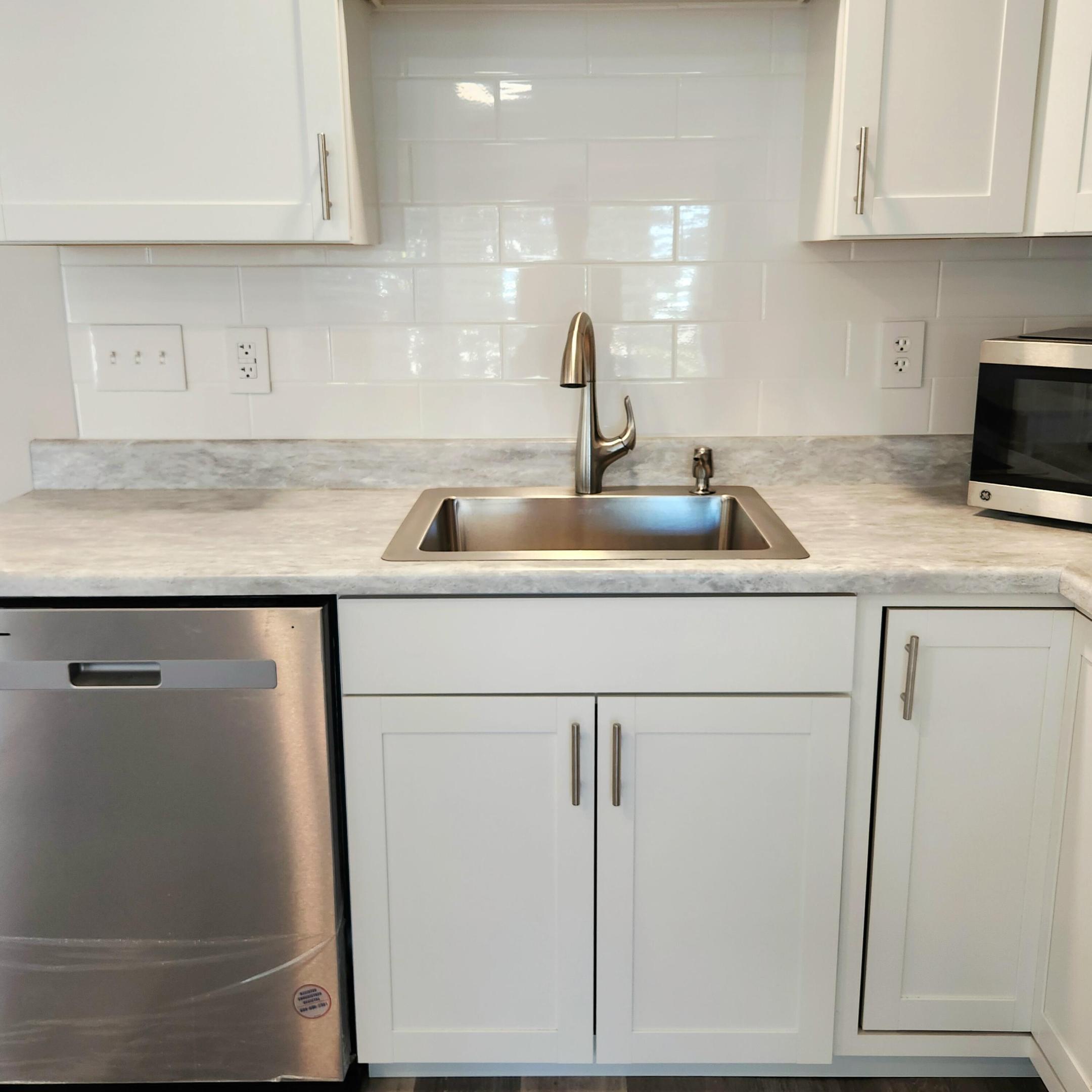 Spanish Lakes Riverfront - Residential