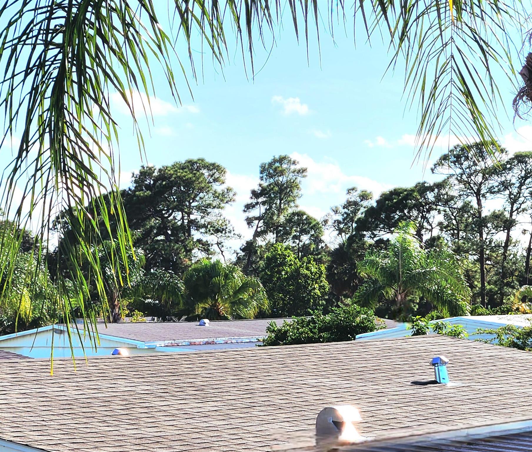 Spanish Lakes Riverfront - Residential