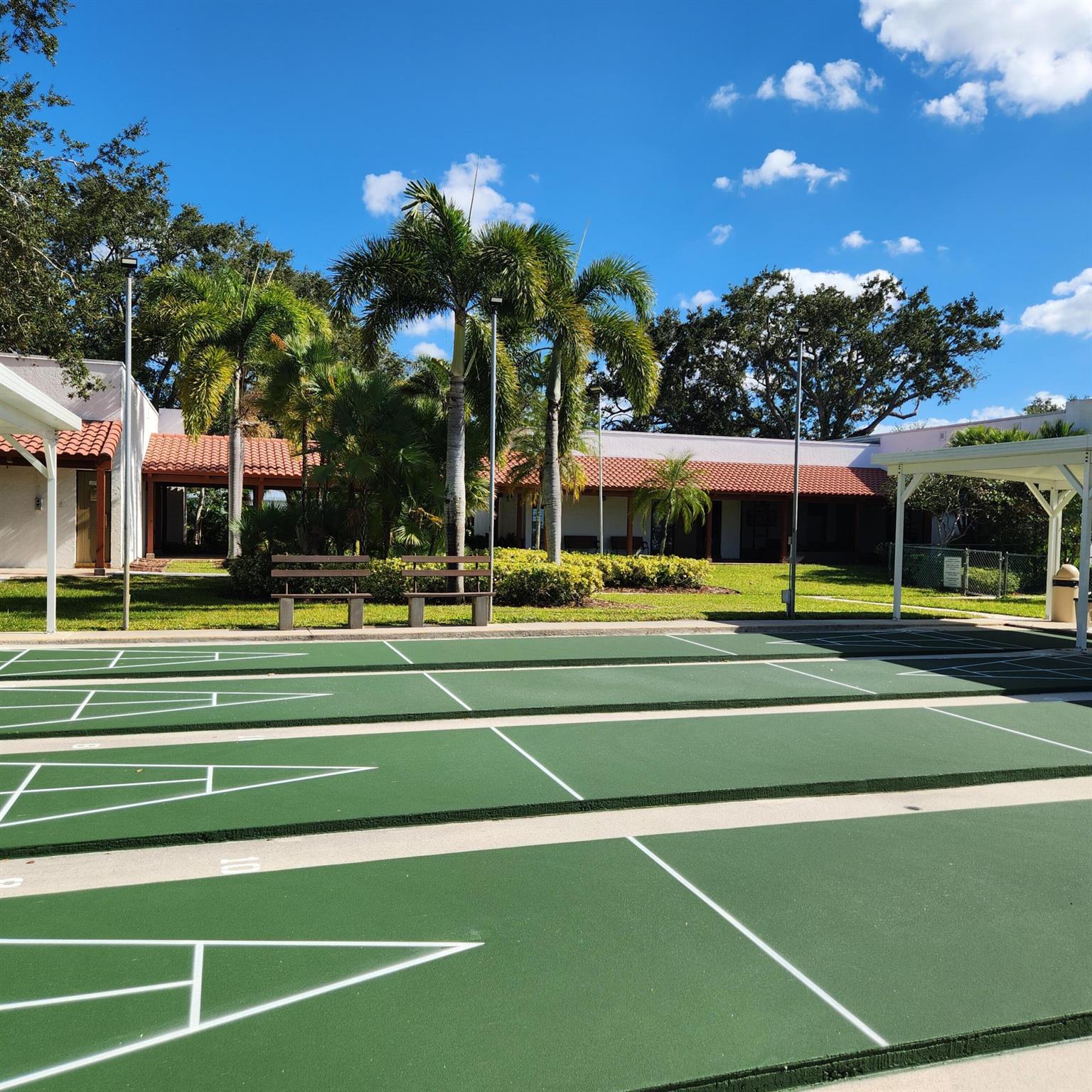 Spanish Lakes Riverfront - Residential