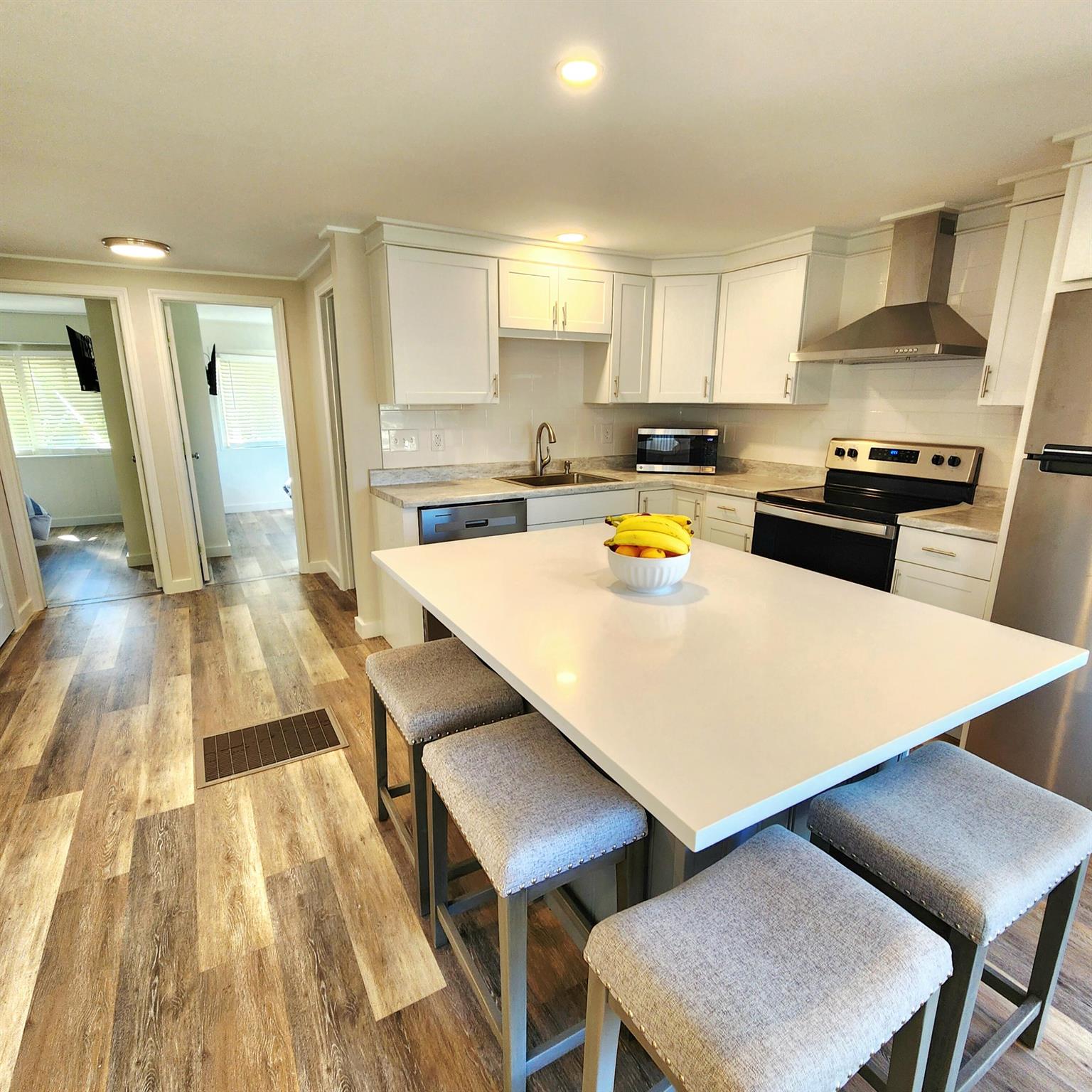 Spanish Lakes Riverfront - Residential