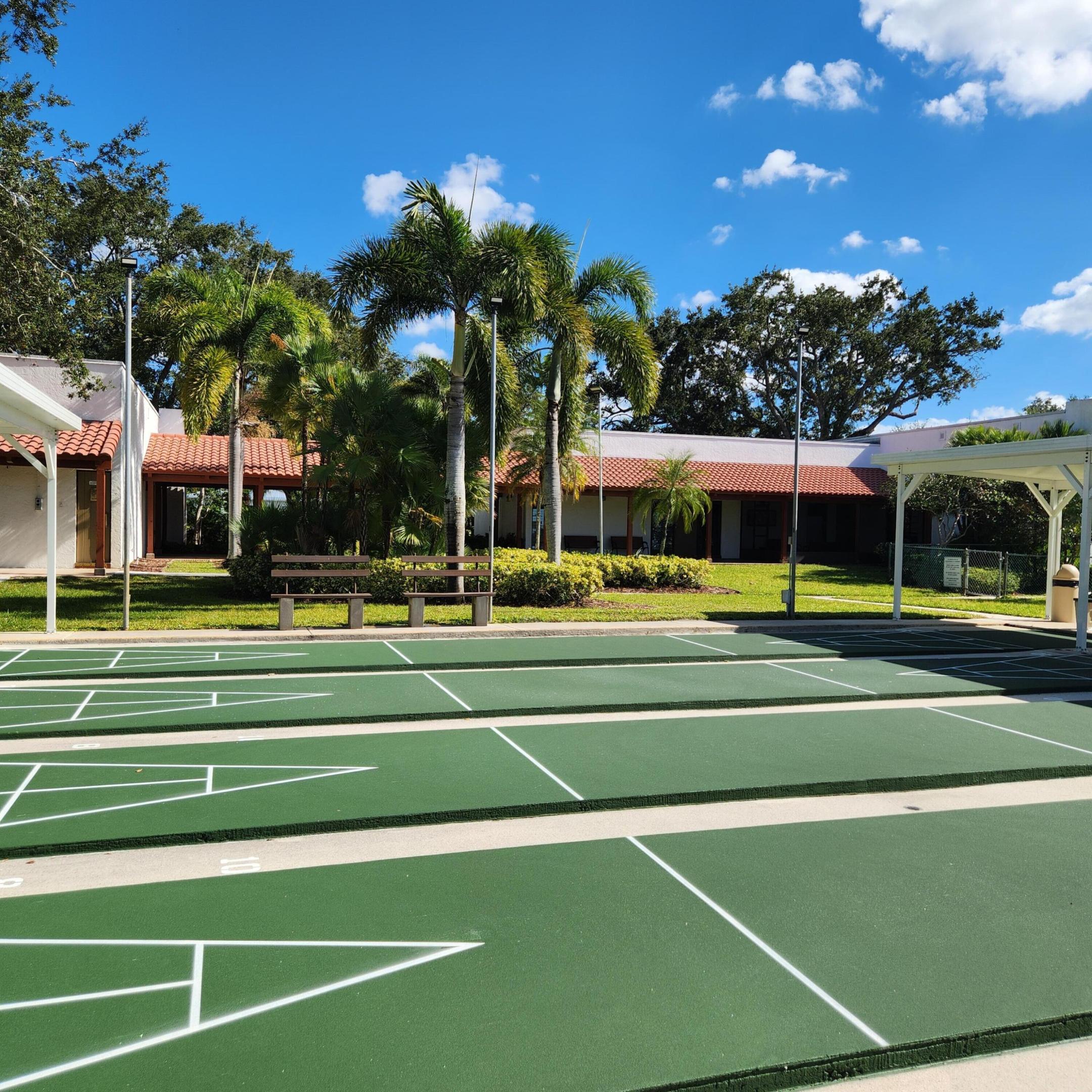 Spanish Lakes Riverfront - Residential