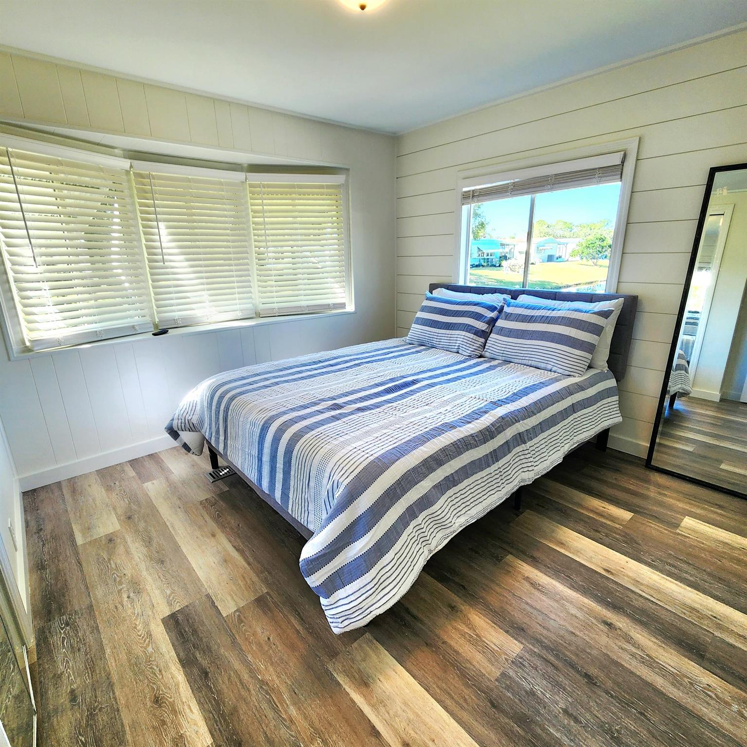 Spanish Lakes Riverfront - Residential