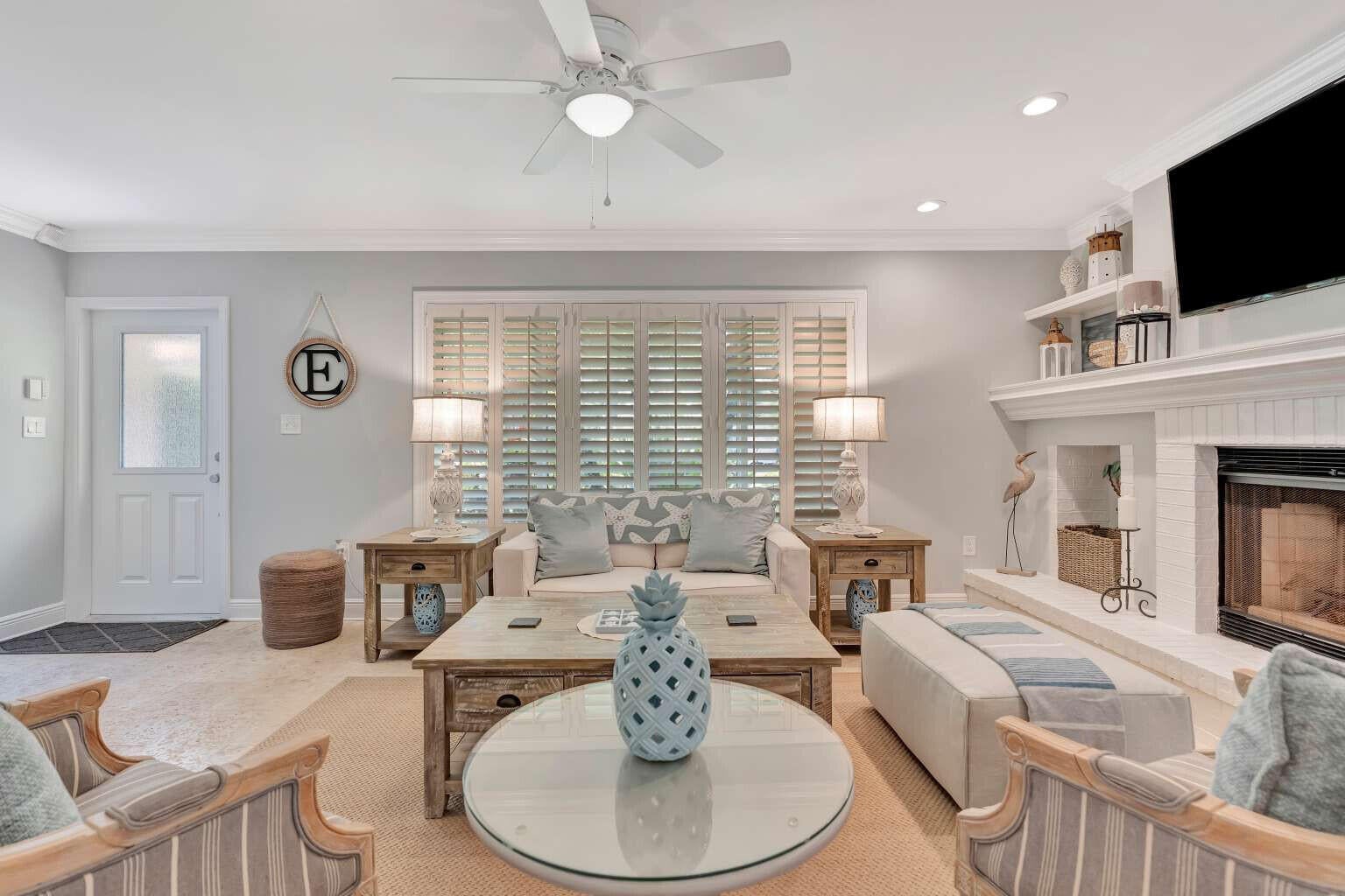 5531 HIBISCUS Road