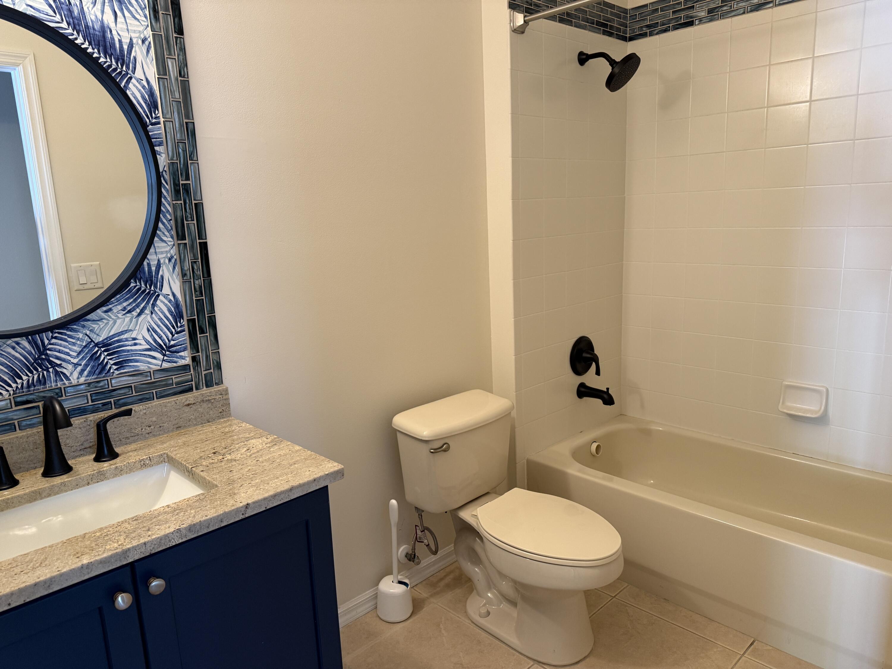 LAKE FOREST - Residential Lease