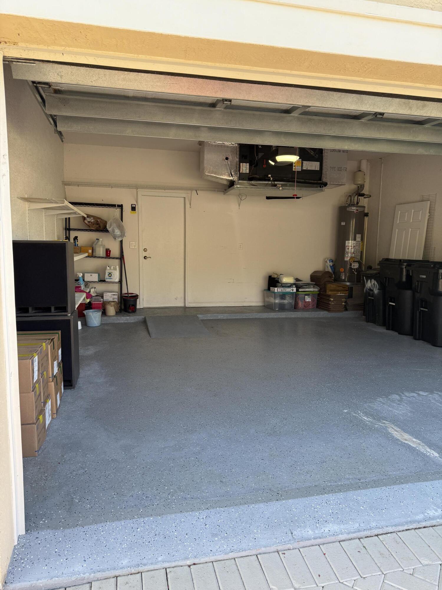 LAKE FOREST - Residential Lease