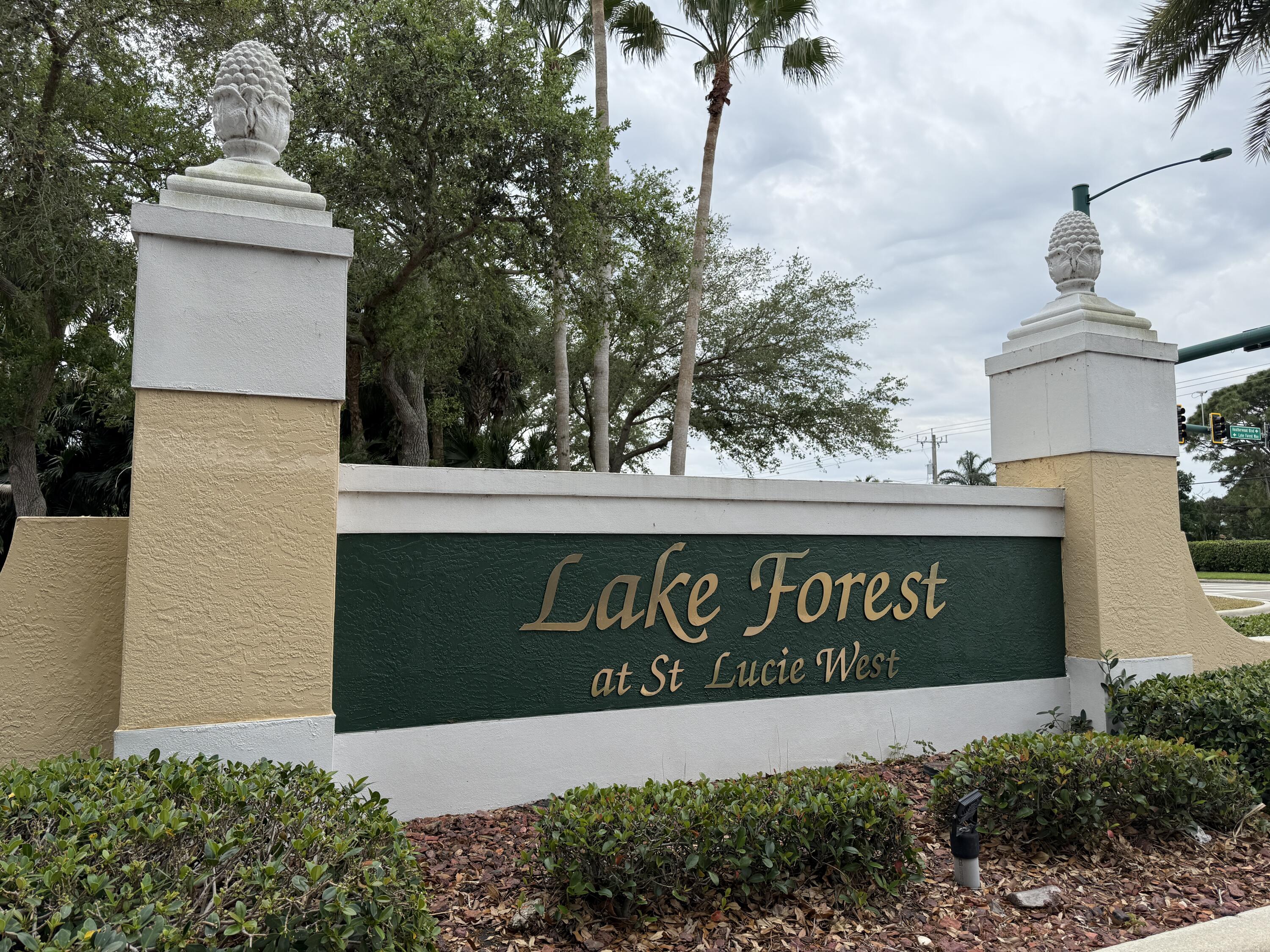 LAKE FOREST - Residential Lease