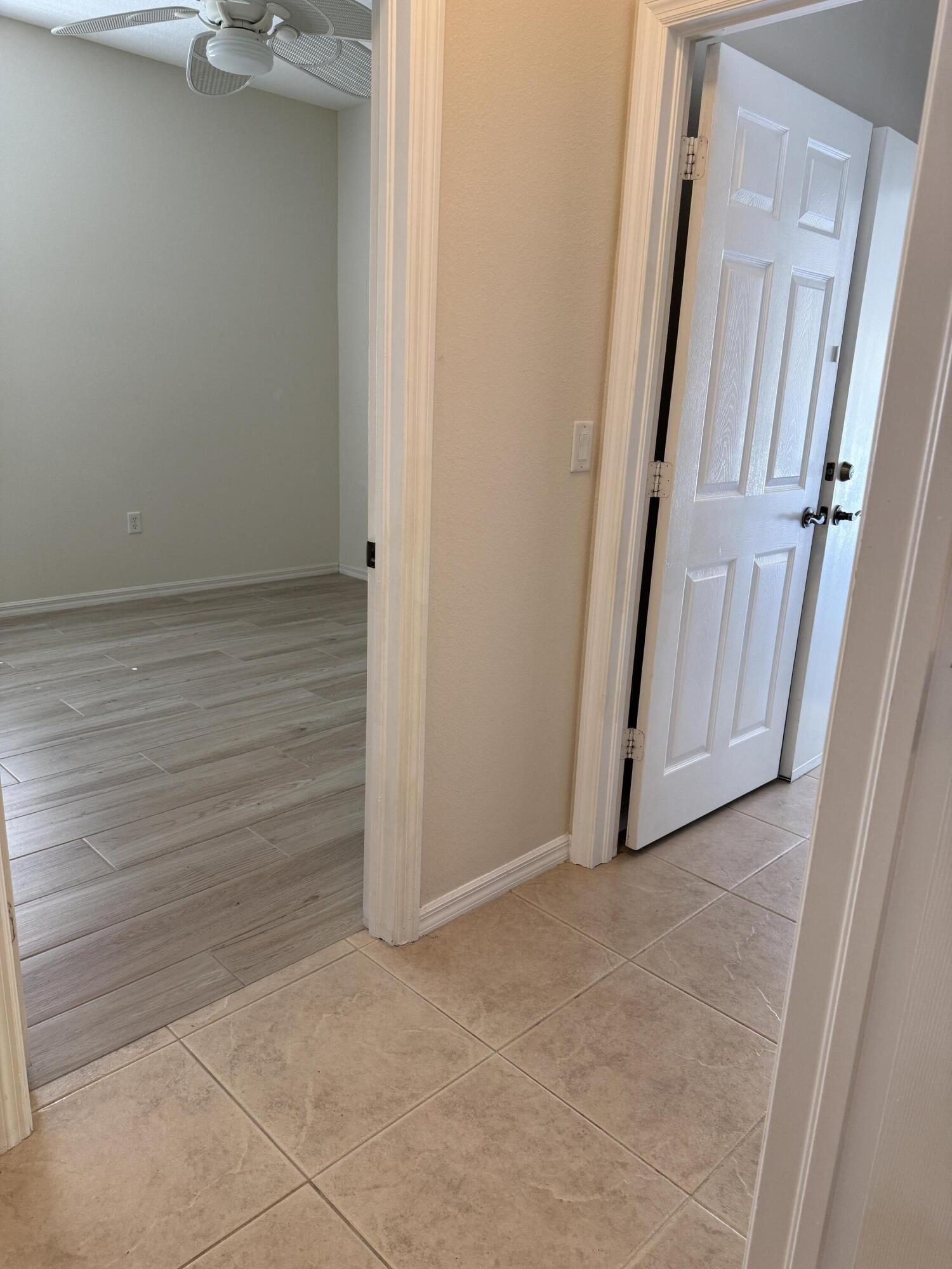 LAKE FOREST - Residential Lease