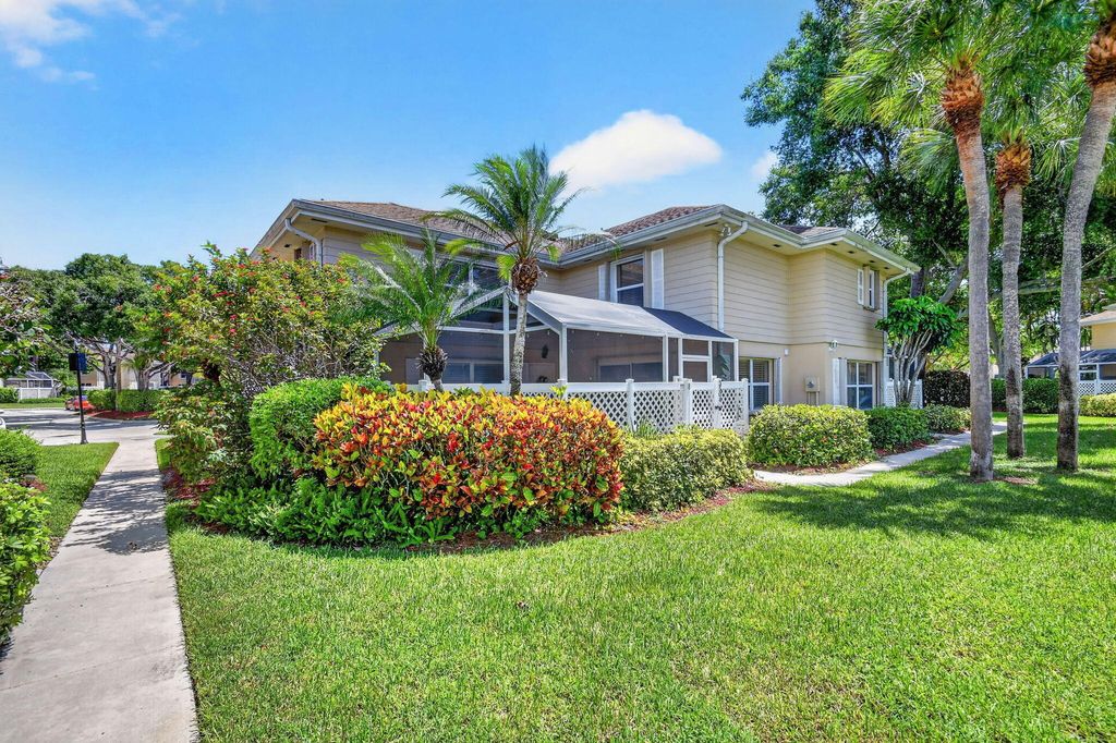 Photo of 3504 Medford Court, Boynton Beach, FL 33436 (MLS # B26057072)