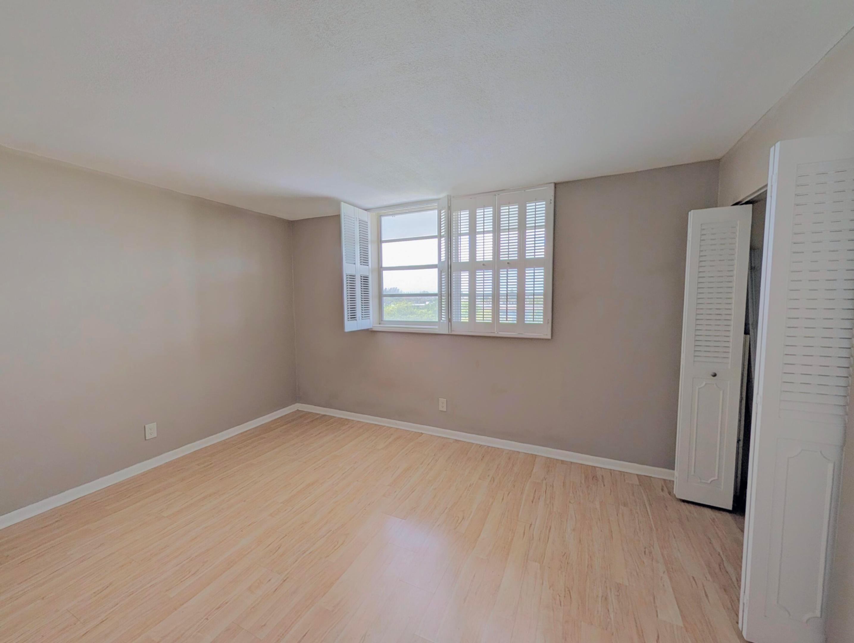 Boca Teeca Condo Unit 03 - Residential