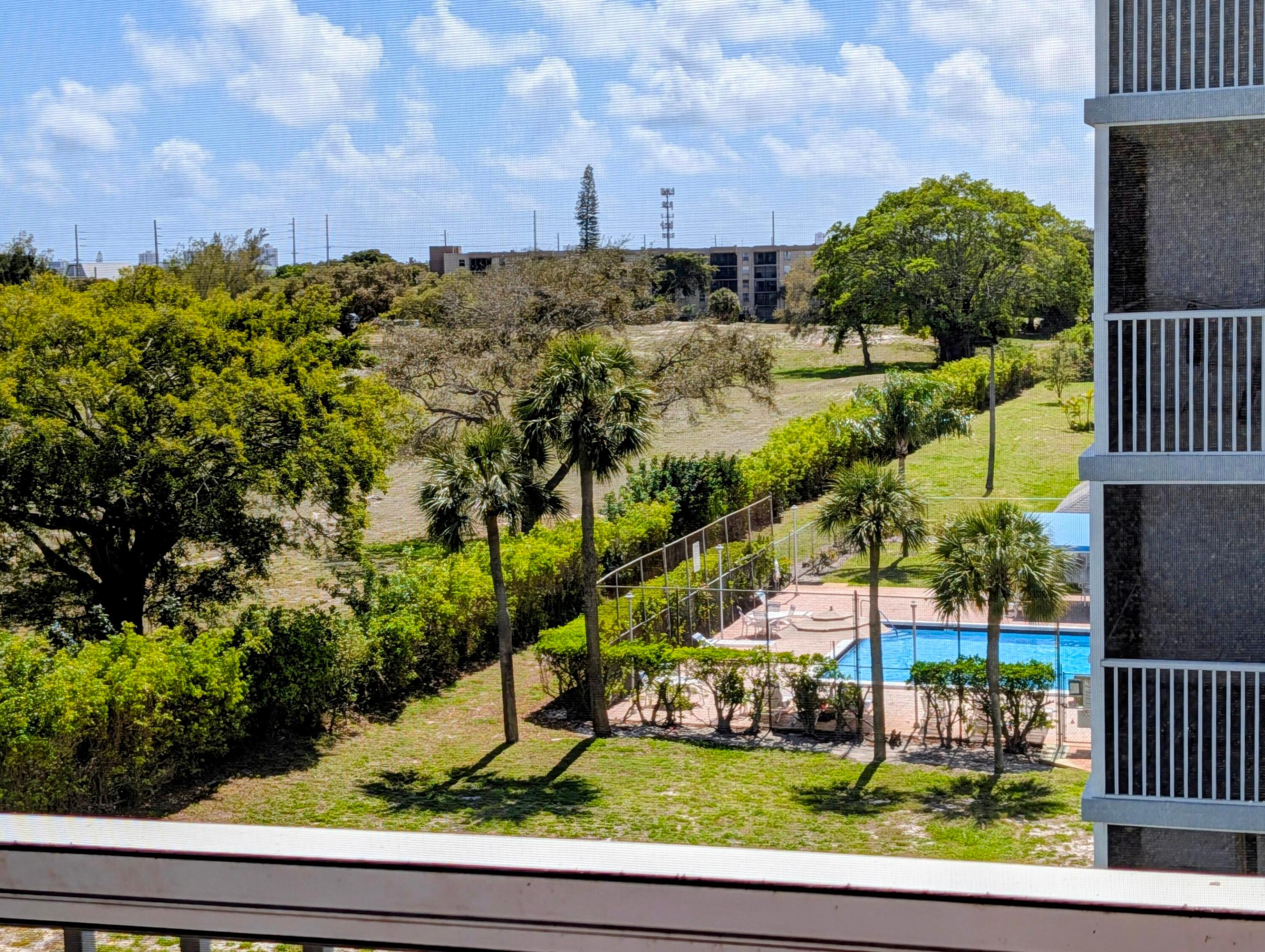 Boca Teeca Condo Unit 03 - Residential