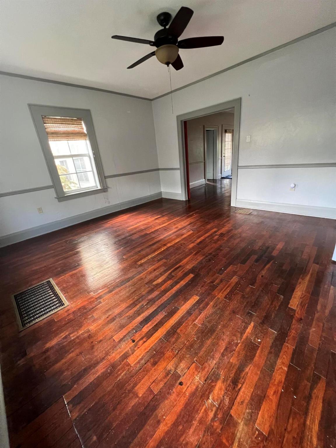 SAN LUCIE PLAZA SUBDIVISI - Residential Lease