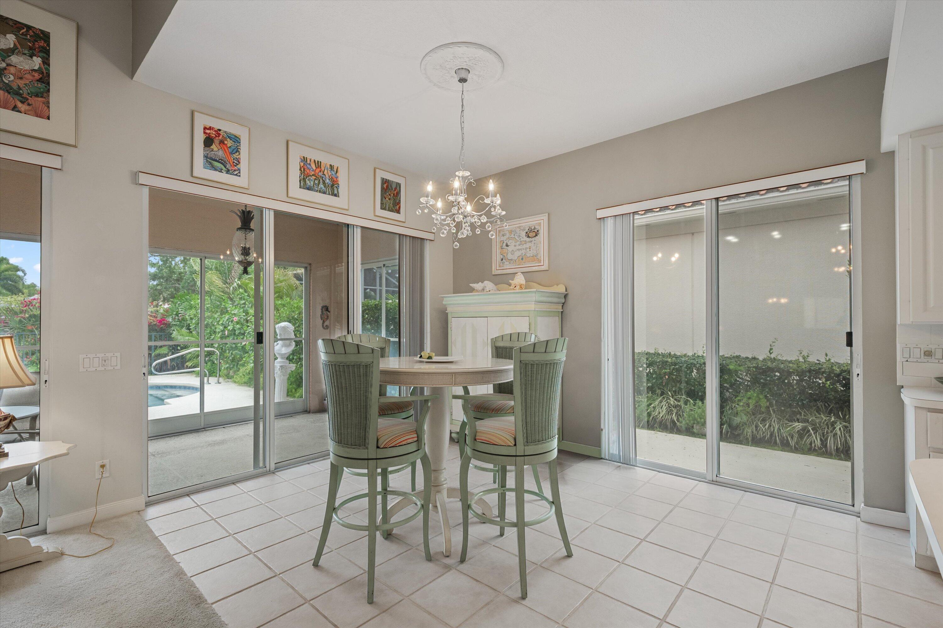 RIVERWALK 4 - Residential