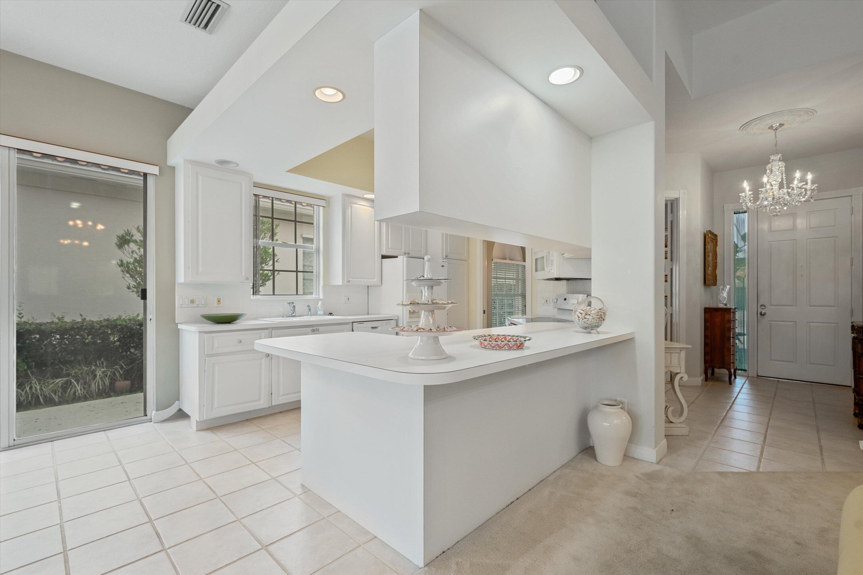 RIVERWALK 4 - Residential