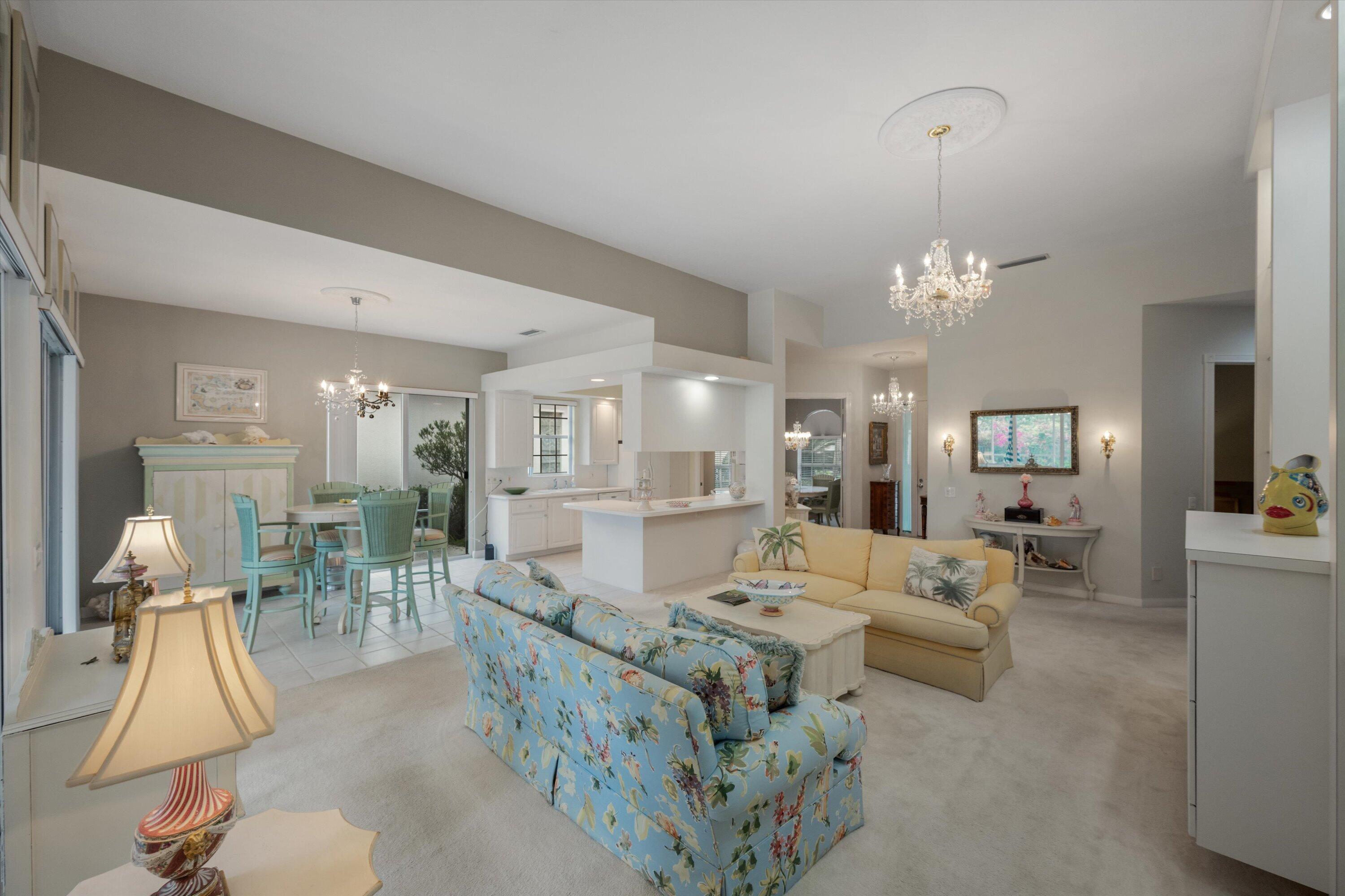 RIVERWALK 4 - Residential