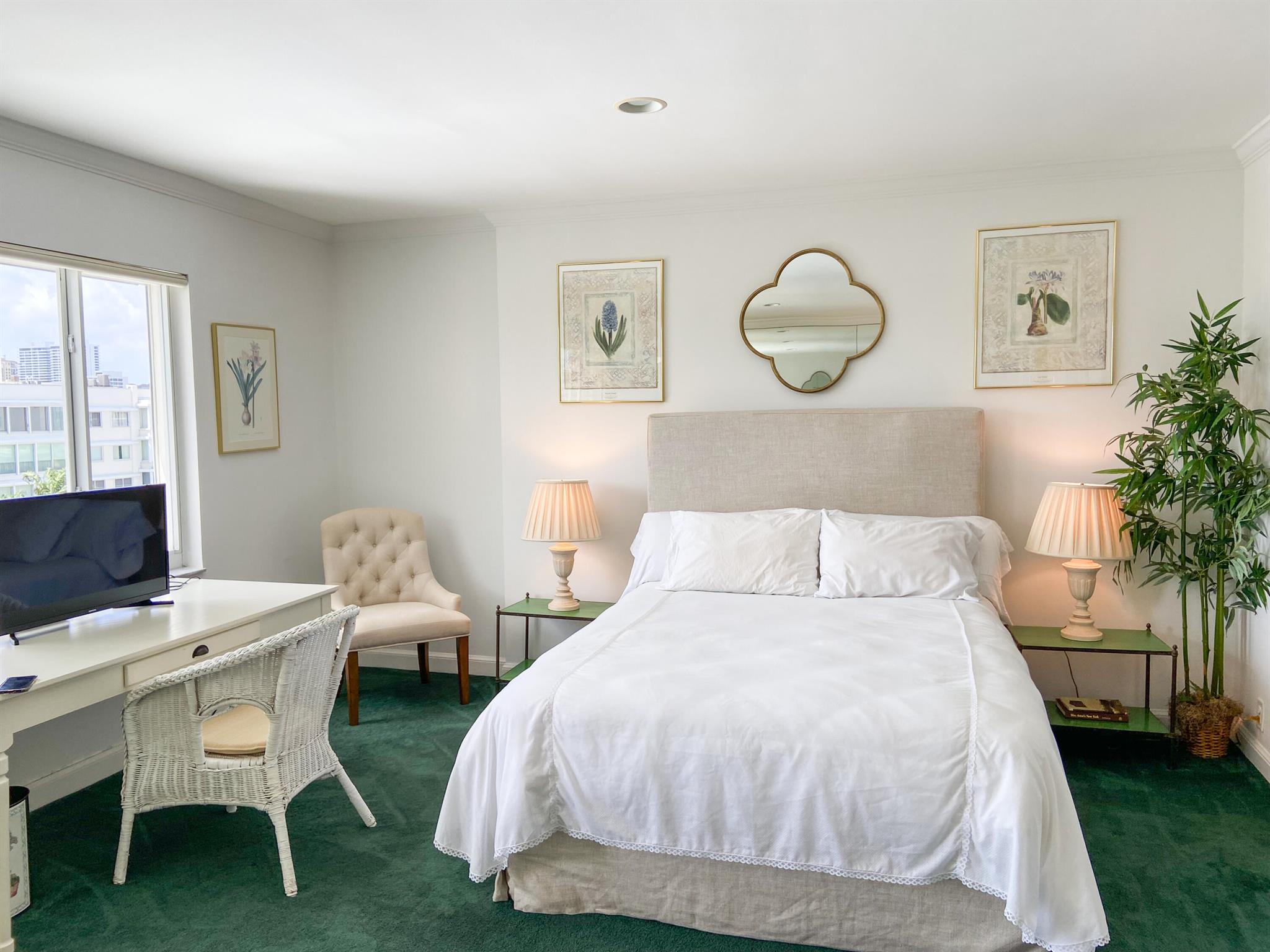 PALM BEACH TOWERS CONDO - Residential Lease