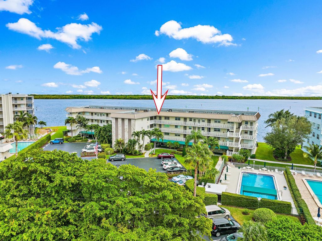 Photo of 52 Yacht Club Drive #404, North Palm Beach, FL 33408 (MLS # R10928423)