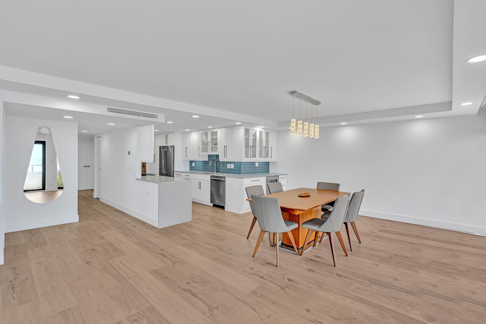 COSTA DEL REY CONDO - Residential