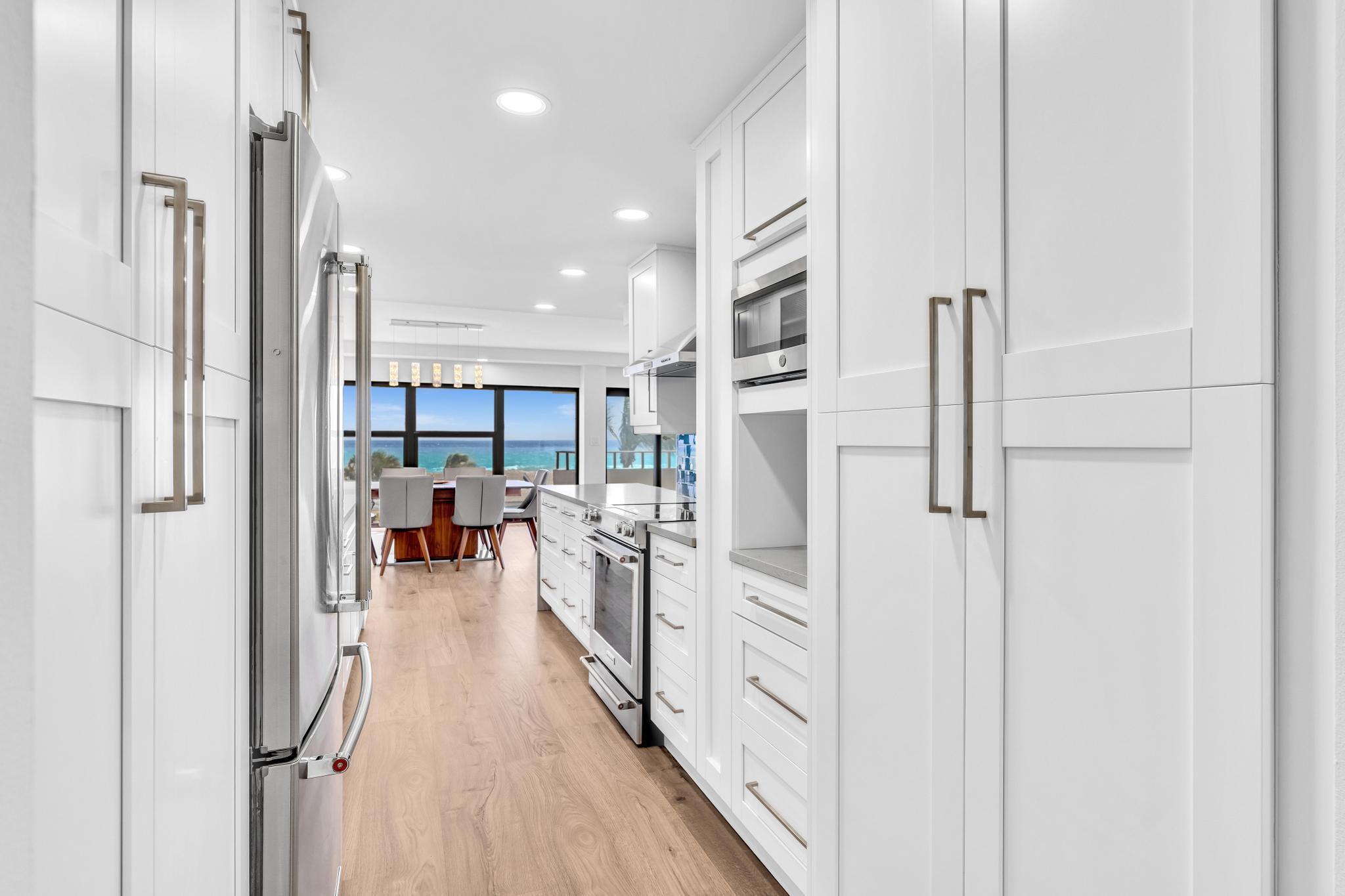 COSTA DEL REY CONDO - Residential