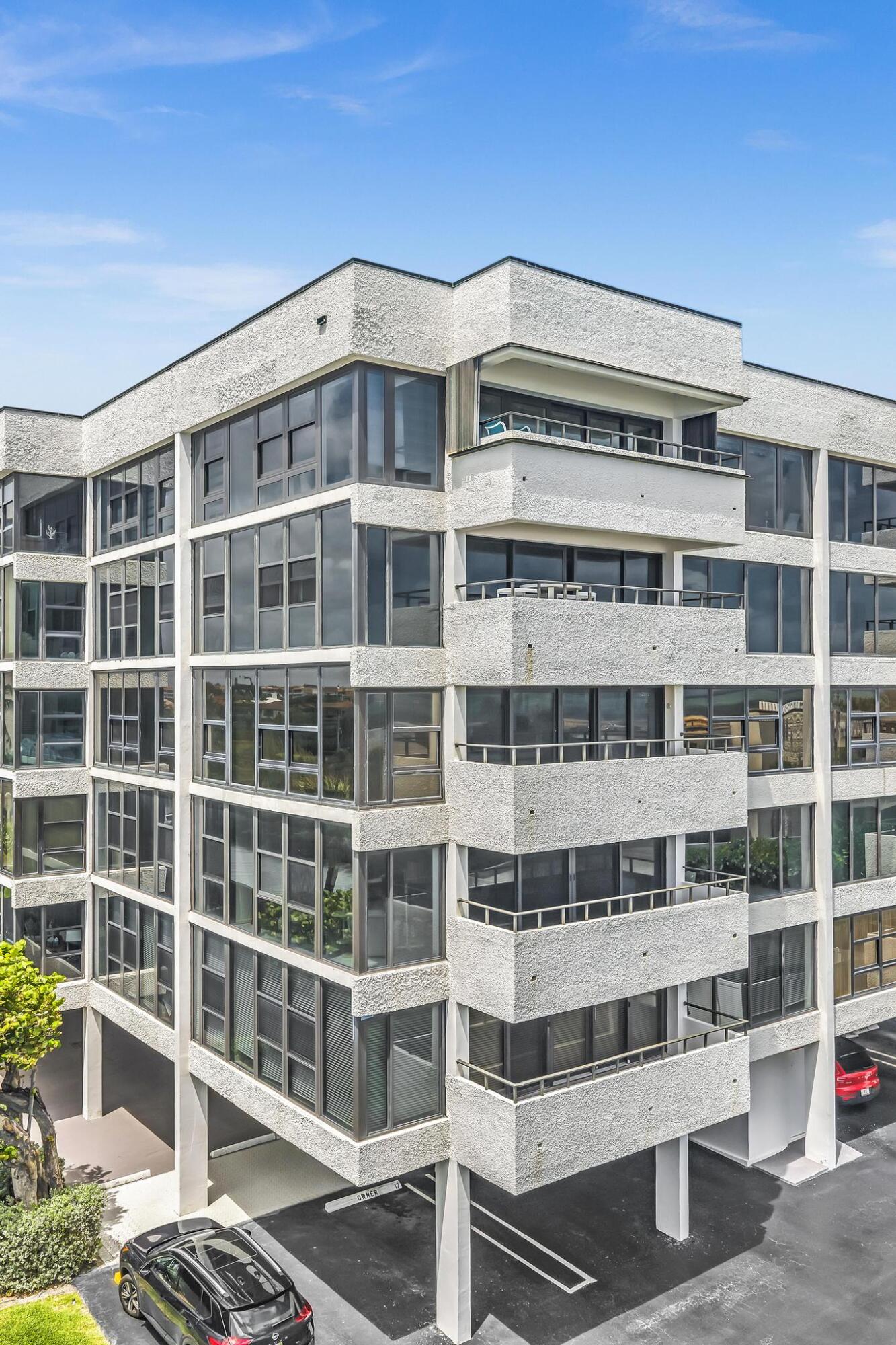 2175 S Ocean Boulevard 305