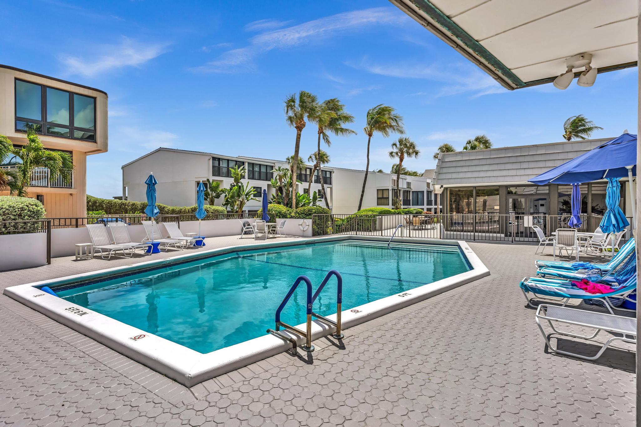 COSTA DEL REY CONDO - Residential