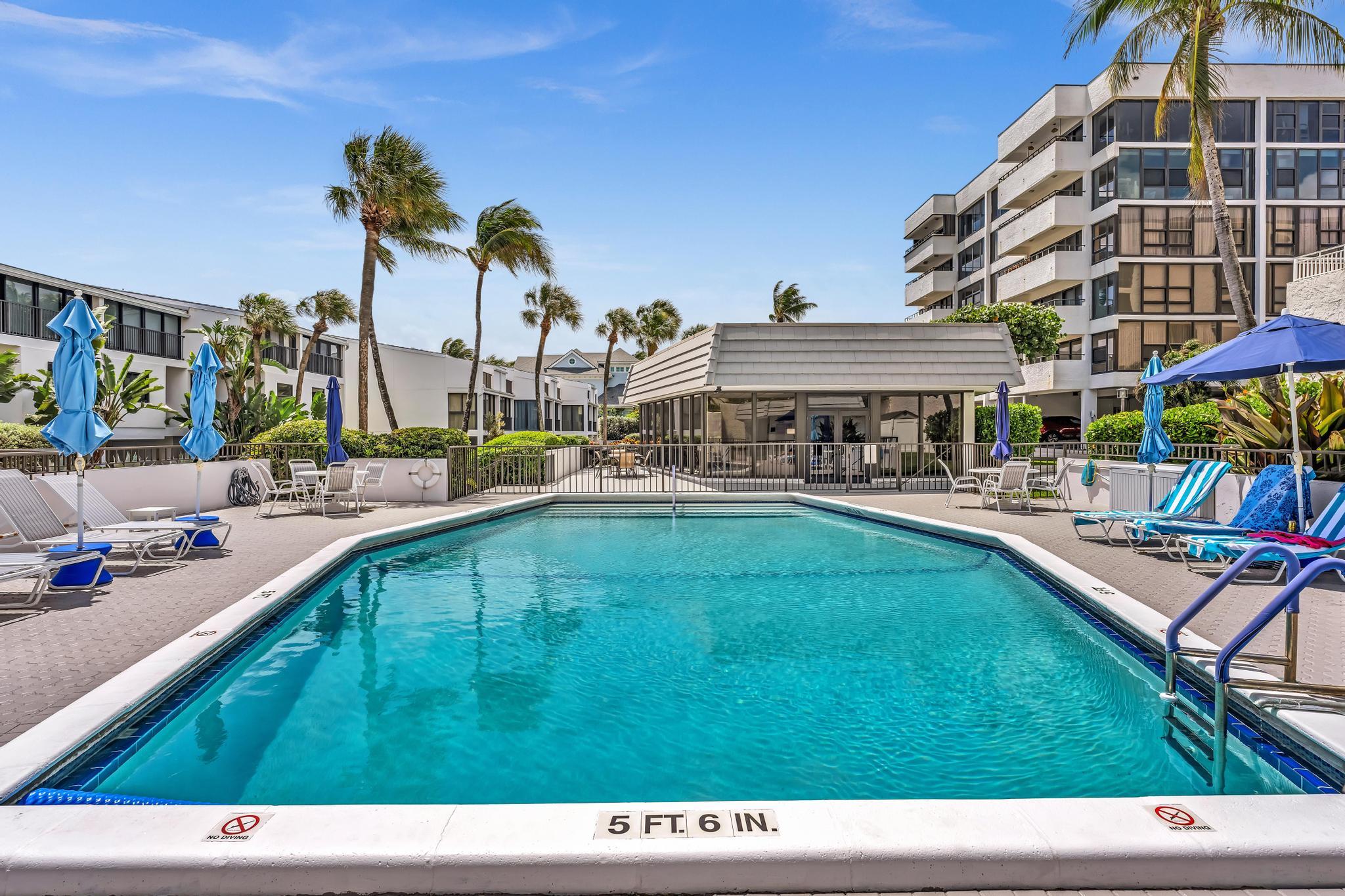 COSTA DEL REY CONDO - Residential