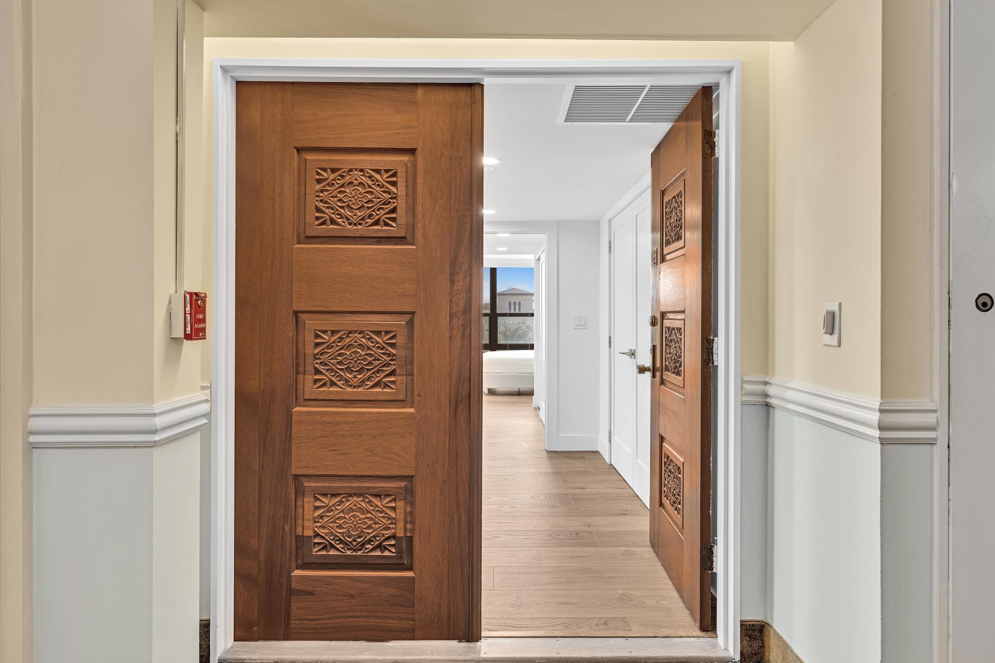 2175 S Ocean Boulevard 305