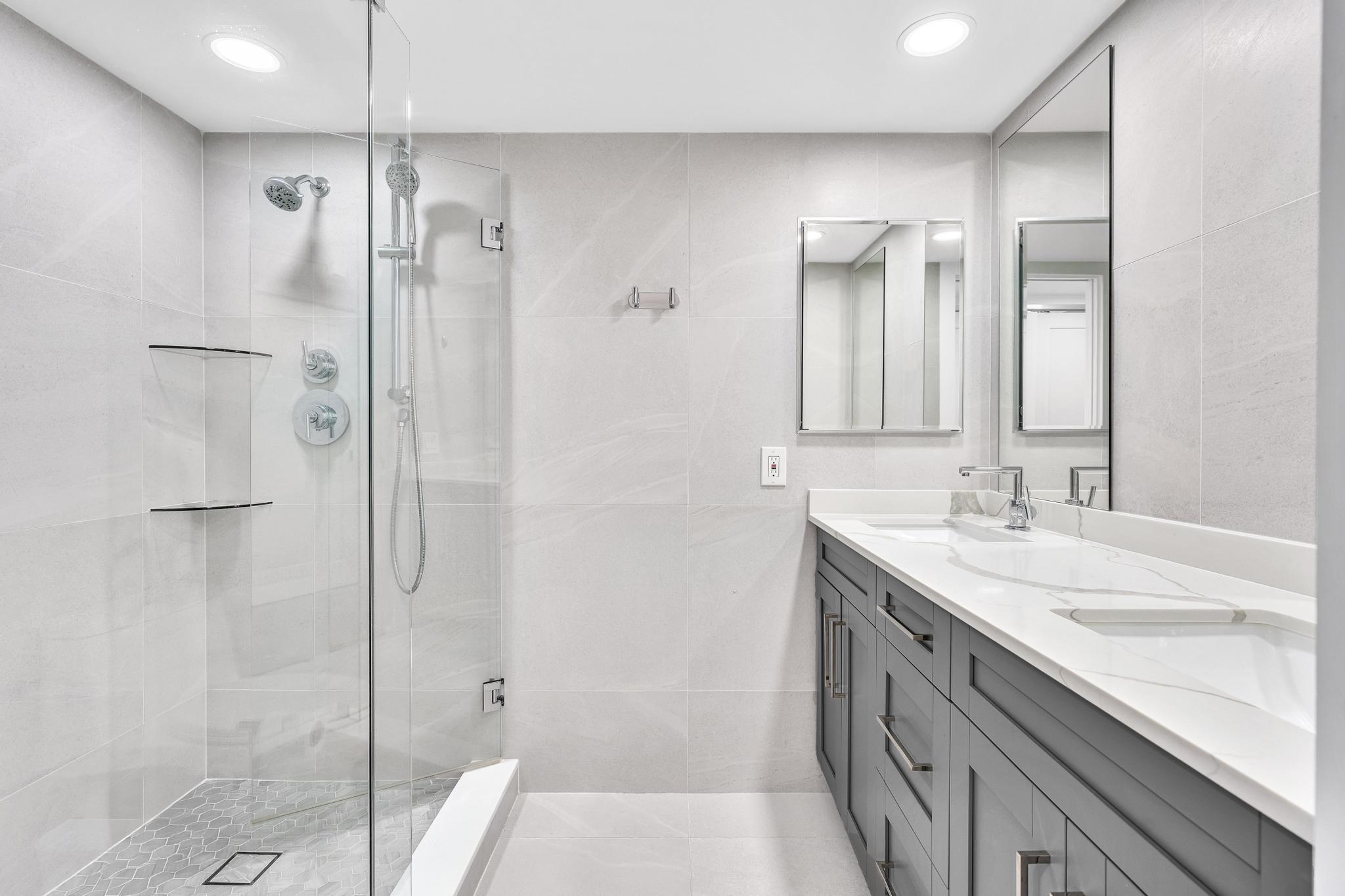 COSTA DEL REY CONDO - Residential