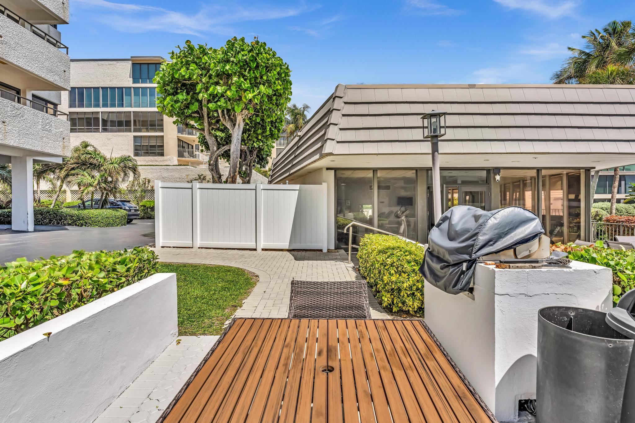 COSTA DEL REY CONDO - Residential