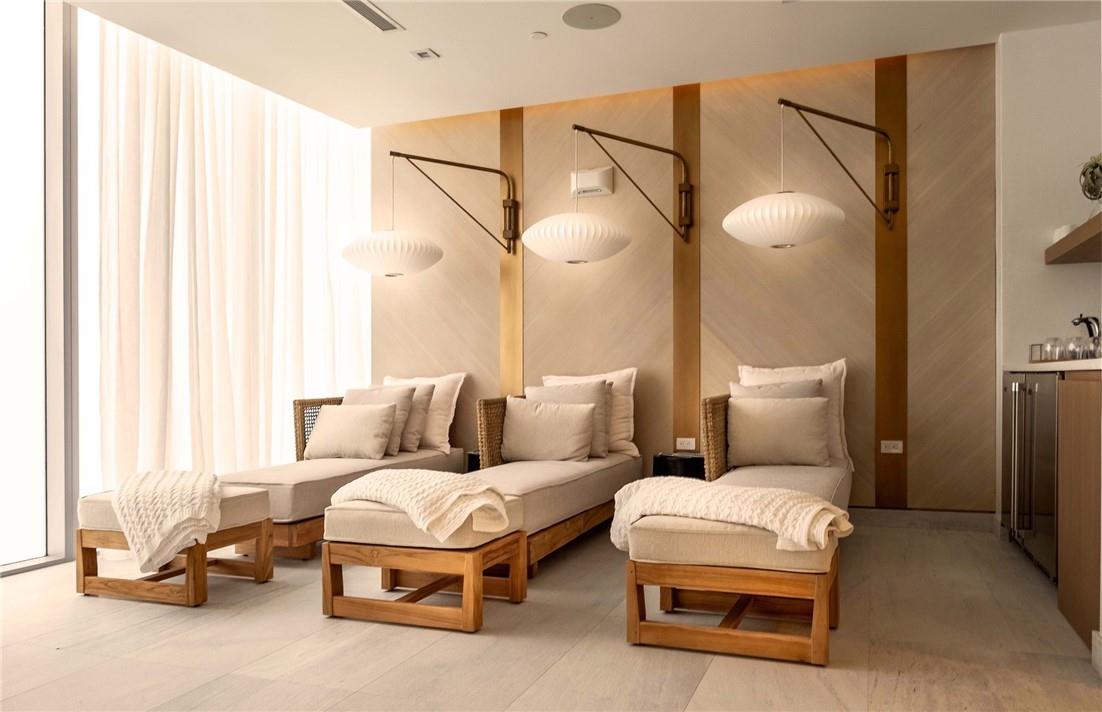 Auberge Residences - Residential