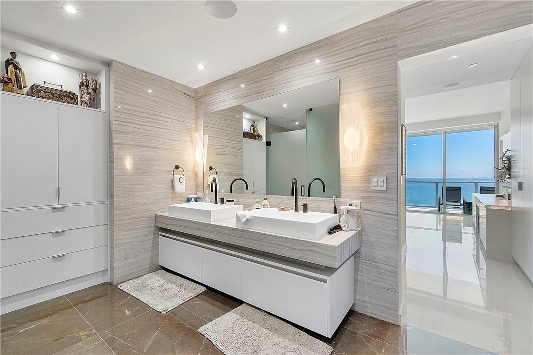 Auberge Residences - Residential